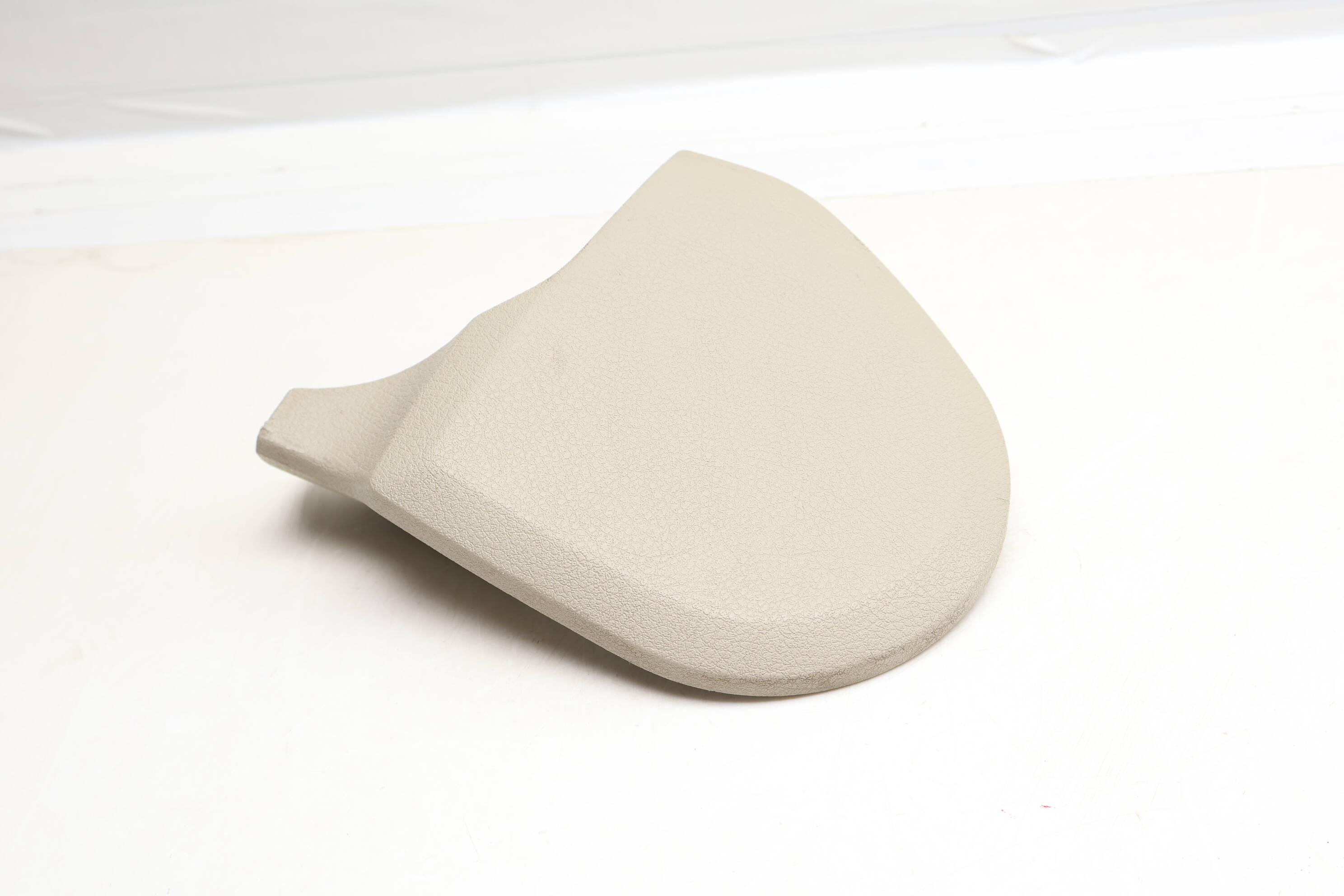 Seat Trim / Panel 4L0881327