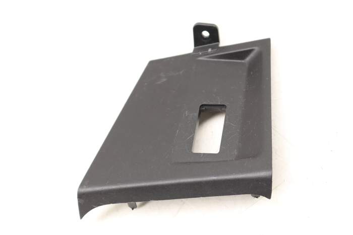 Center Console Usb Trim / Cover 51169292744 main product photo