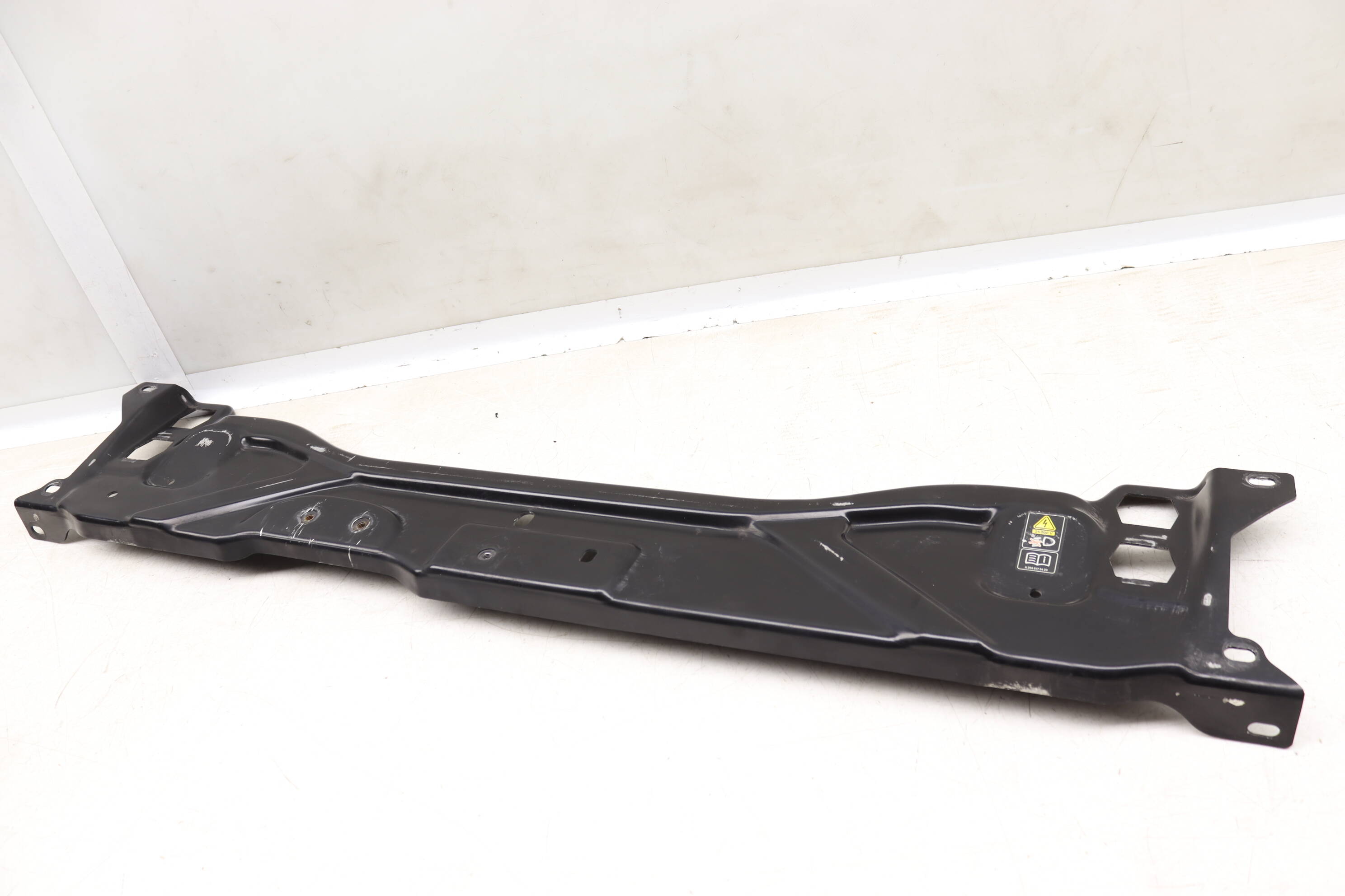 Radiator / Core Support Bracket (Upper) 2126200072