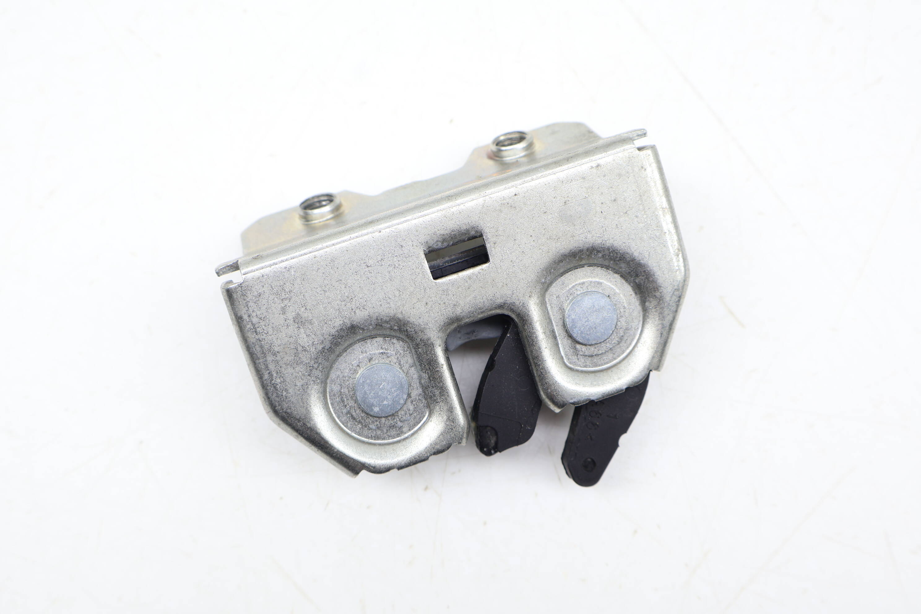 Upper Seat Backrest Lock / Latch 8W7885681B