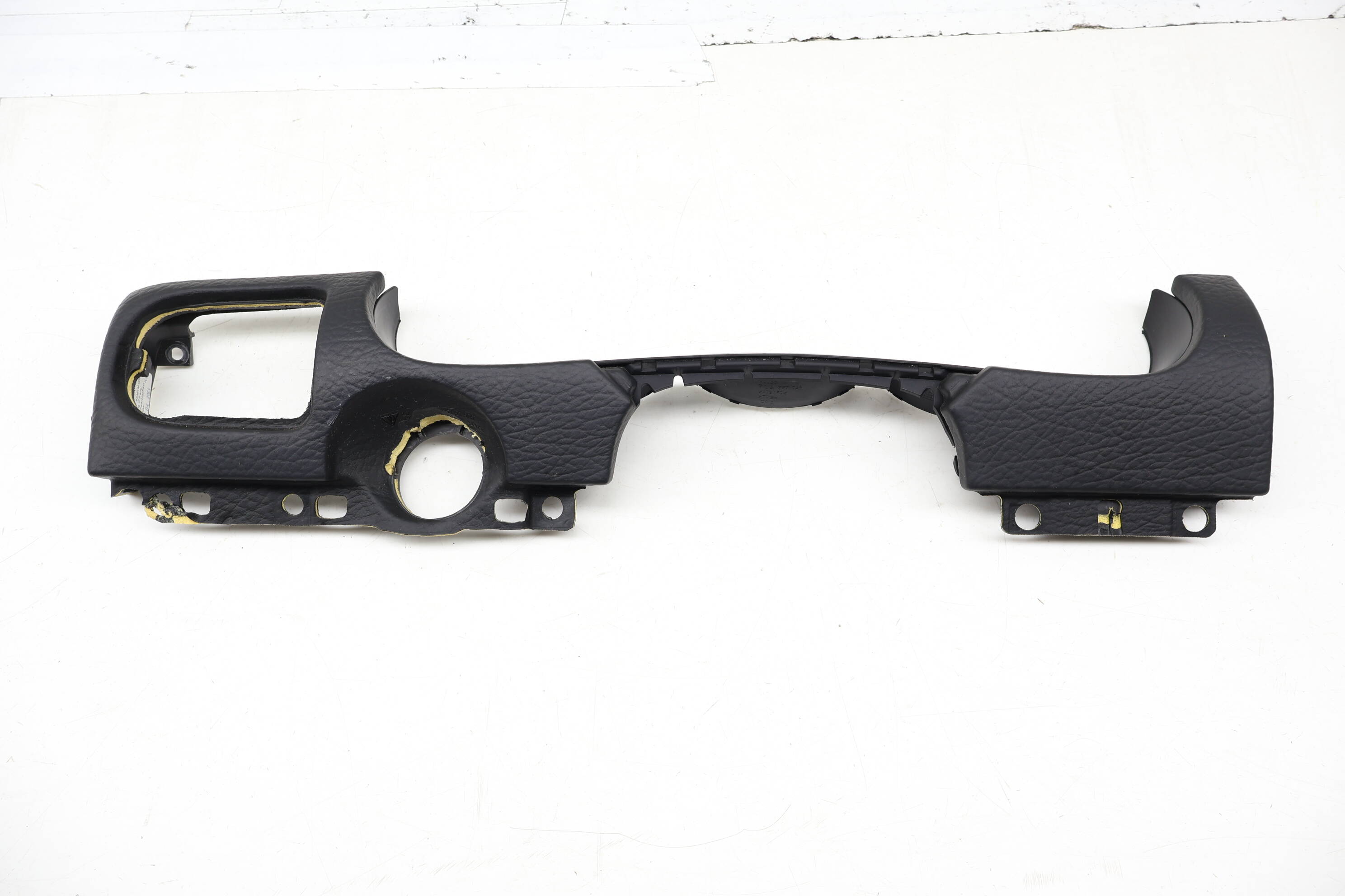 Dash Knee Panel 7L5857565 95555256500