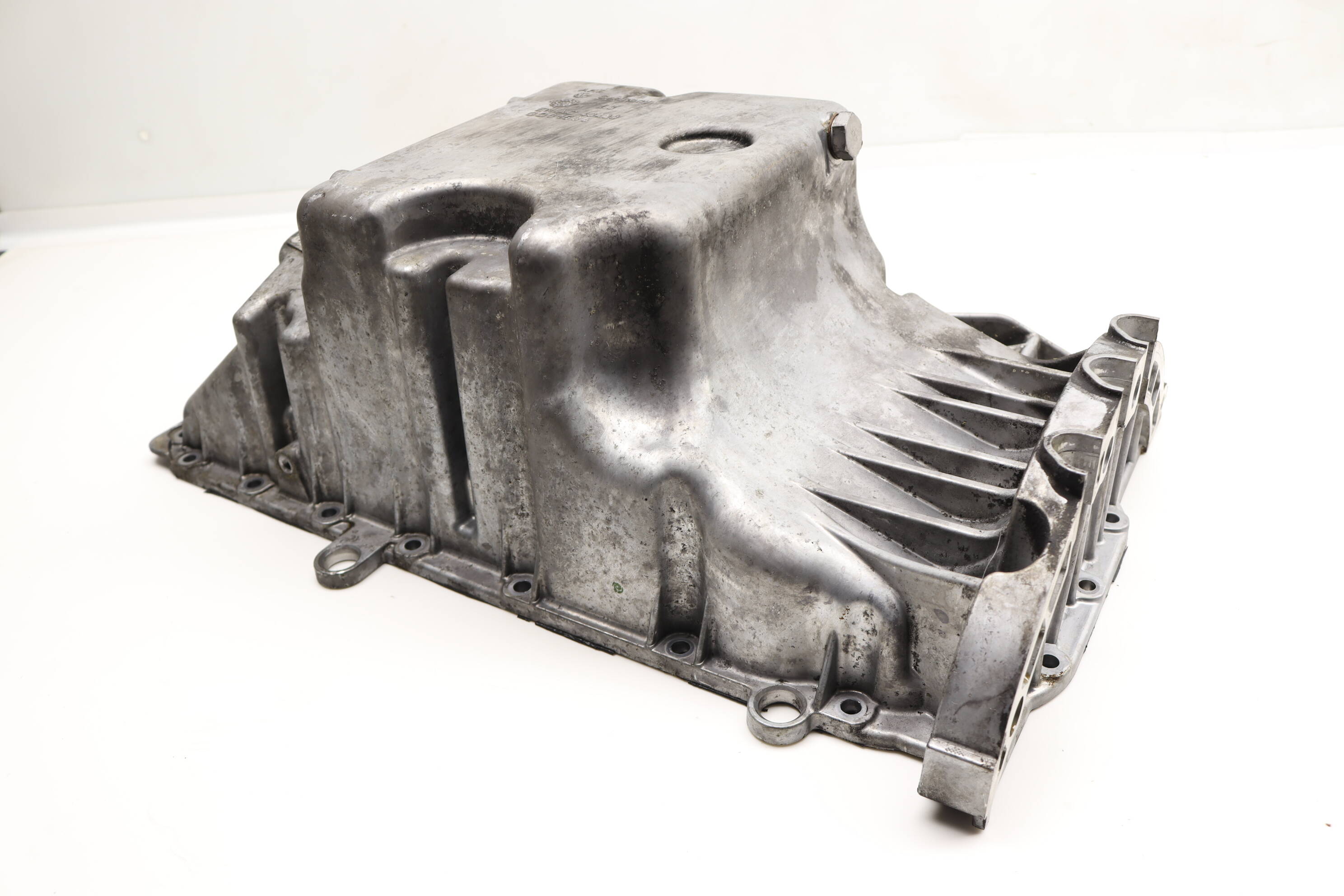 VW Engine Oil Pan / Sump (Touareg) 03H103603N