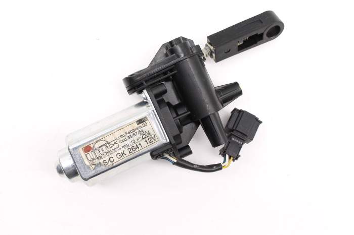 Seat Headrest Motor W/ Transmission 3D0959311A main product photo