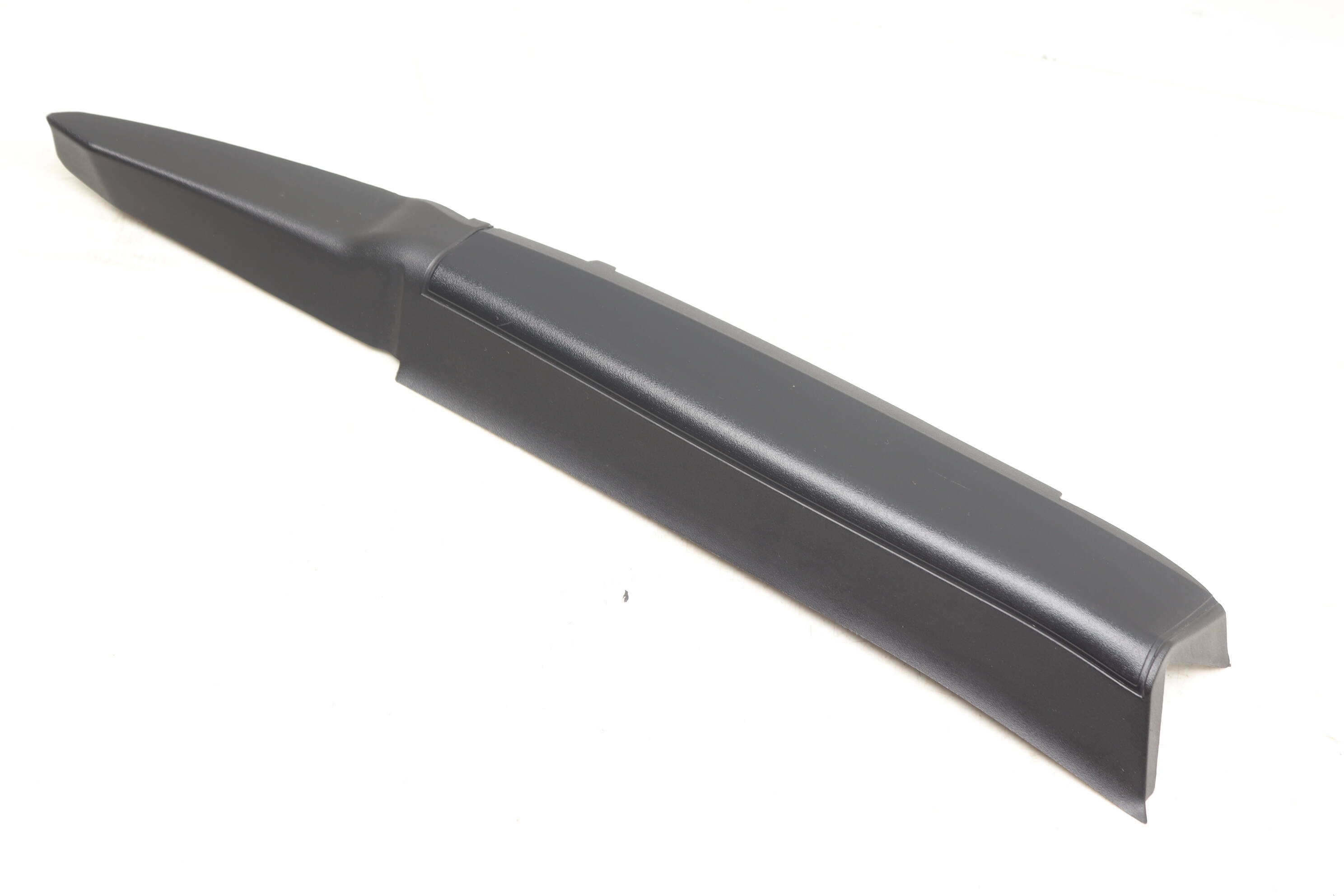 Trunk Lid Tail Light Trim 63217206389