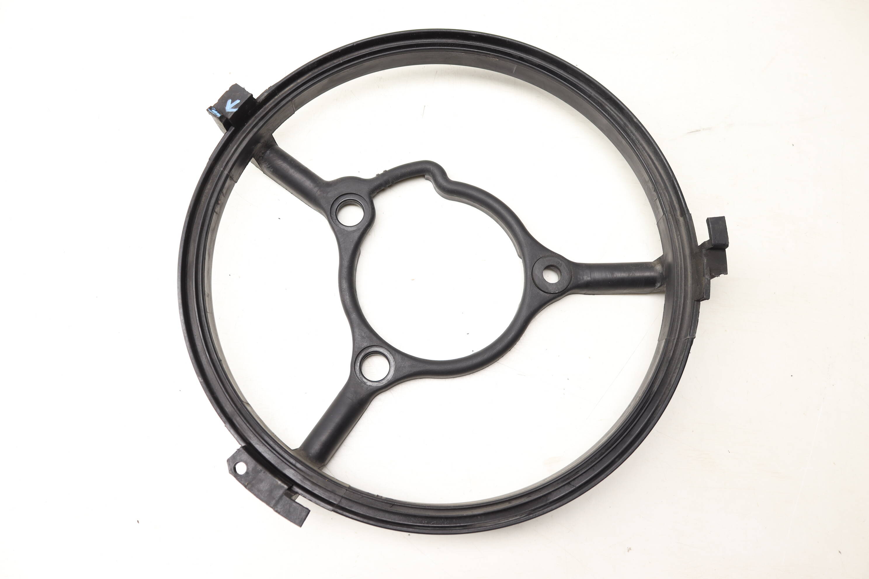 Electric&#x20;Cooling&#x20;Fan&#x20;Bracket&#x20;8D0959455C