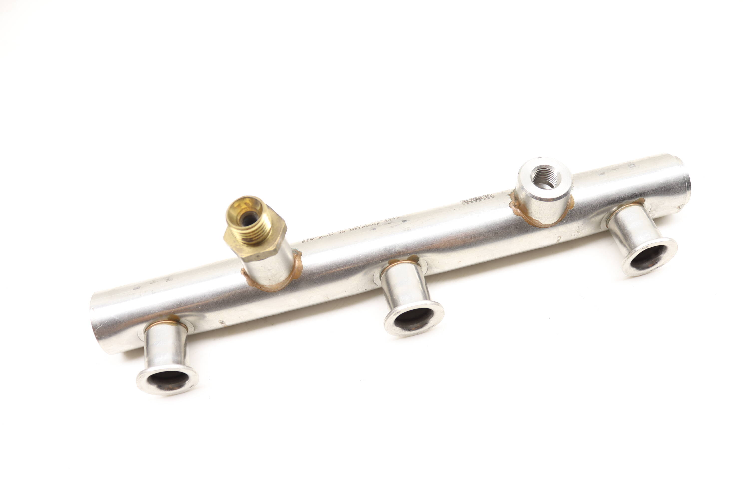 Fuel Rail 06E130089D 95811011510