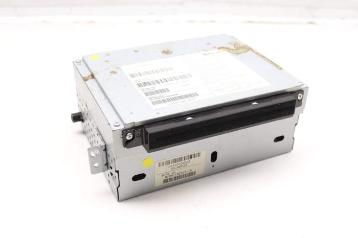 Land Rover Cd / Radio Audio Receiver (LR4) BF6N18C815JE