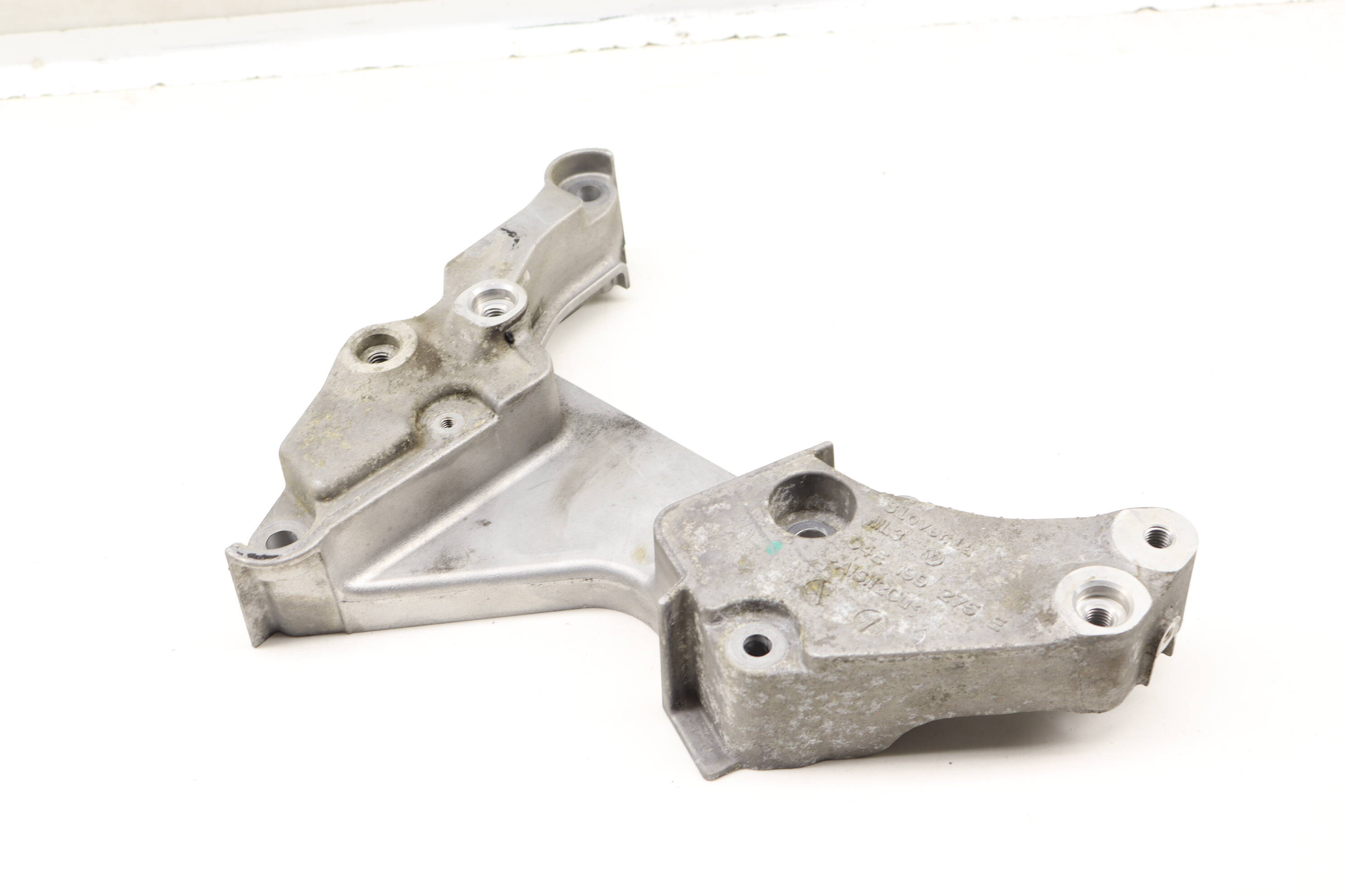 Engine Subframe Mount Bracket 04E199275E