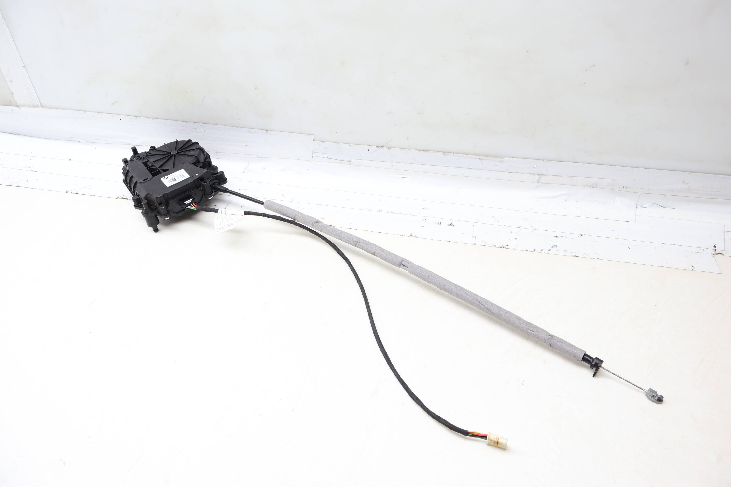 Trunk Hatch Lock Actuator 51247383561