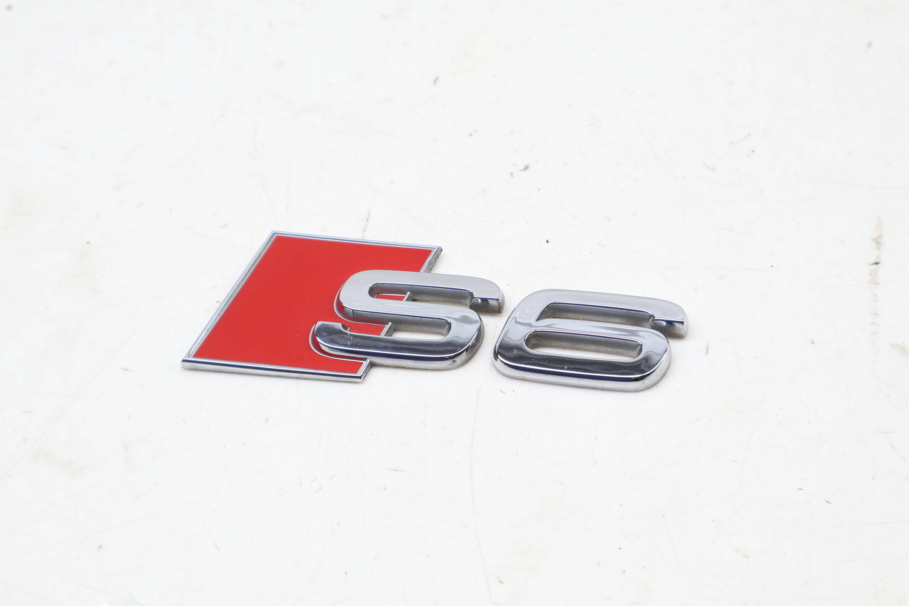 Trunk Emblem / Badge (S6) 4B0853735