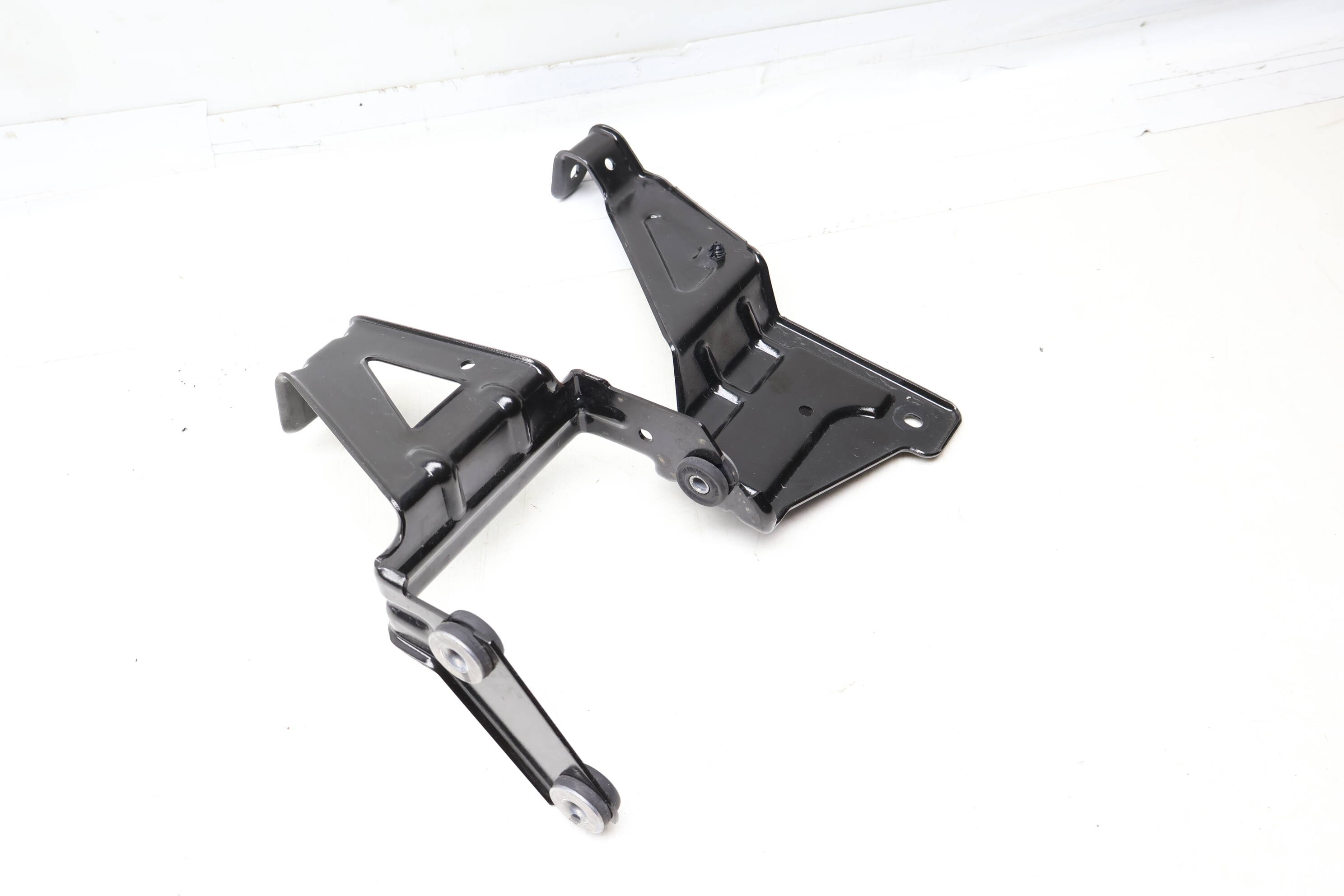 Engine Noise / Sound Generator Module Mount Bracket 11A035205