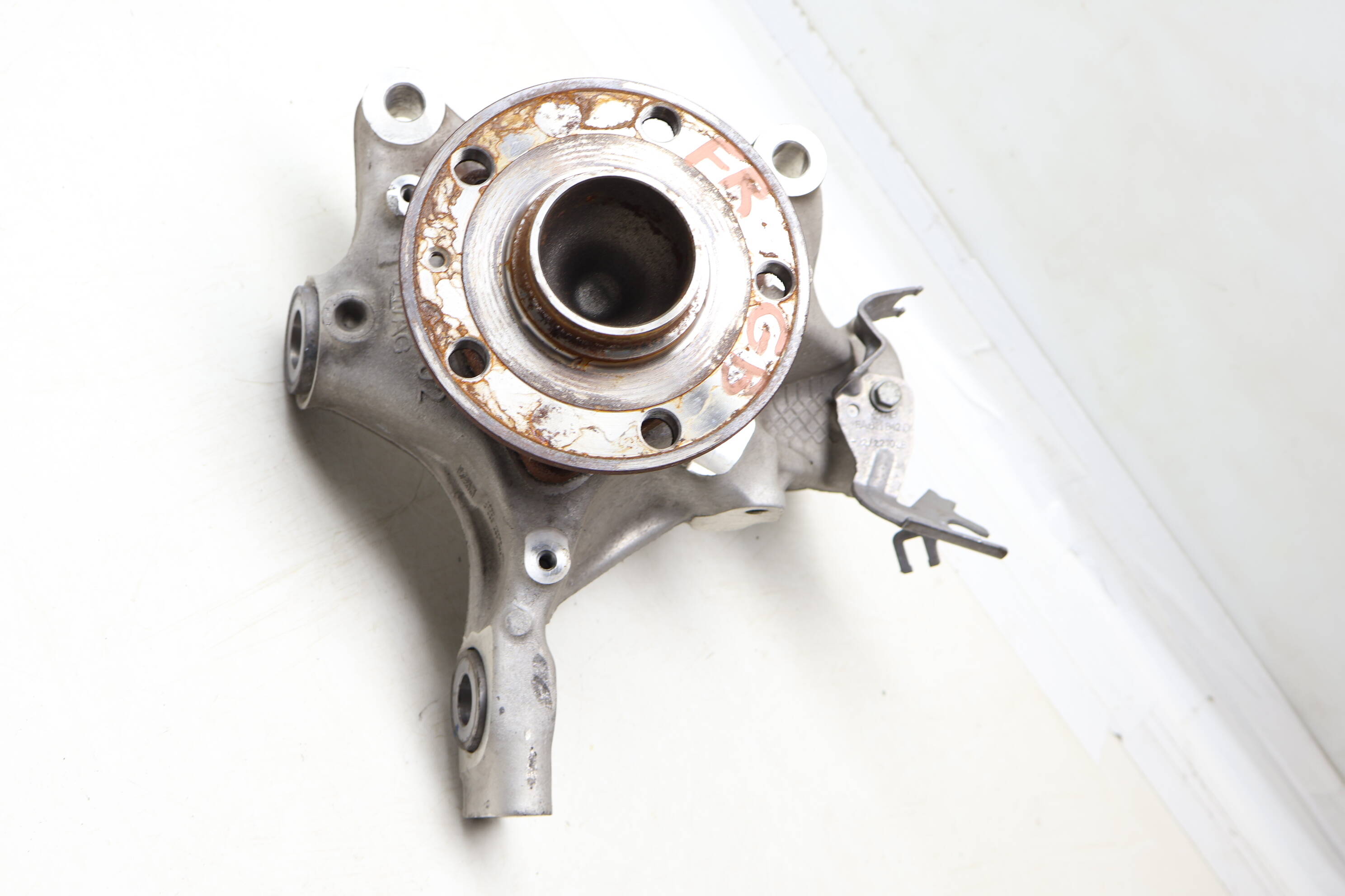 Spindle Knuckle W/ Wheel Bearing 1ED407254F