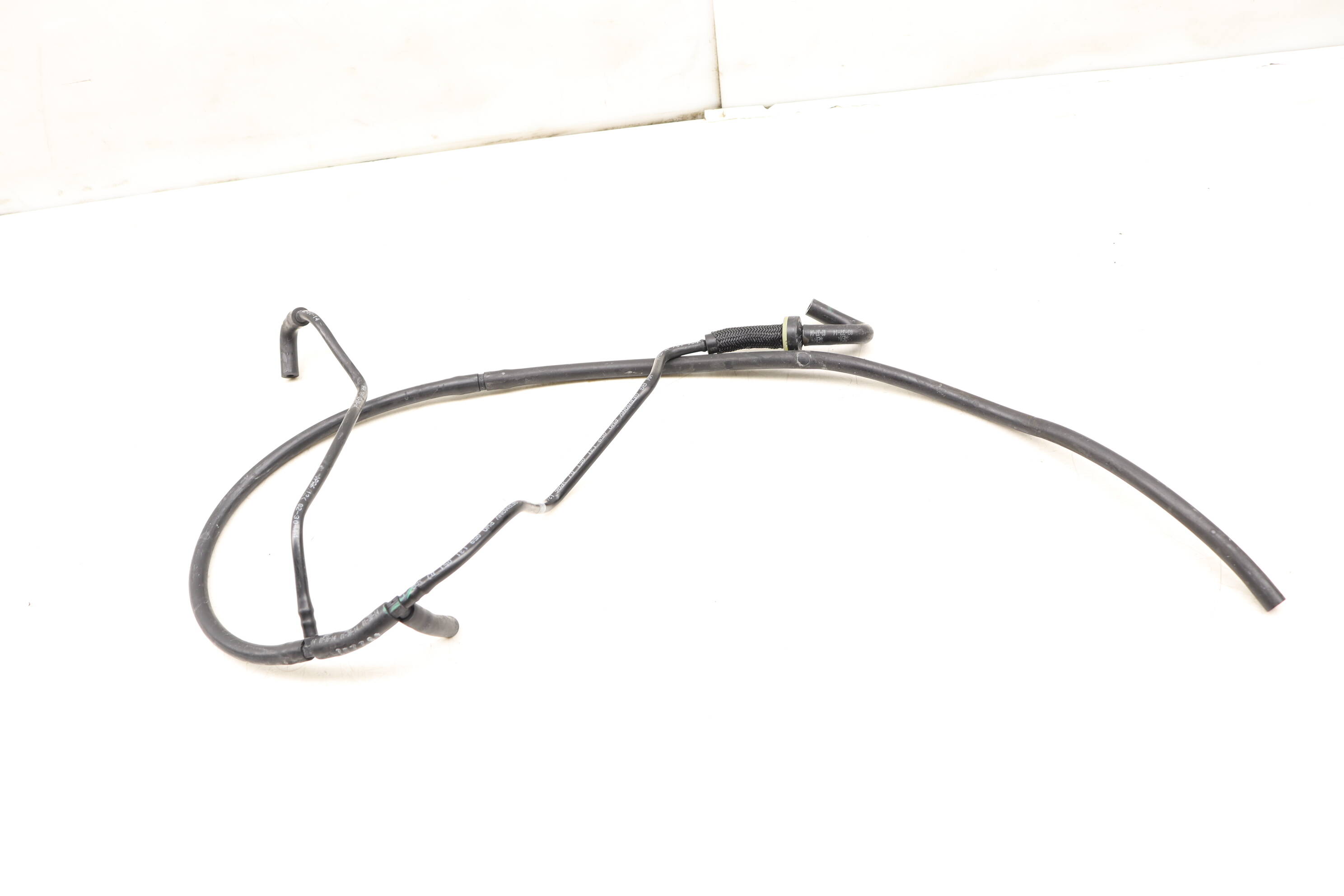 Vacuum Hose / Line 059131051DJ