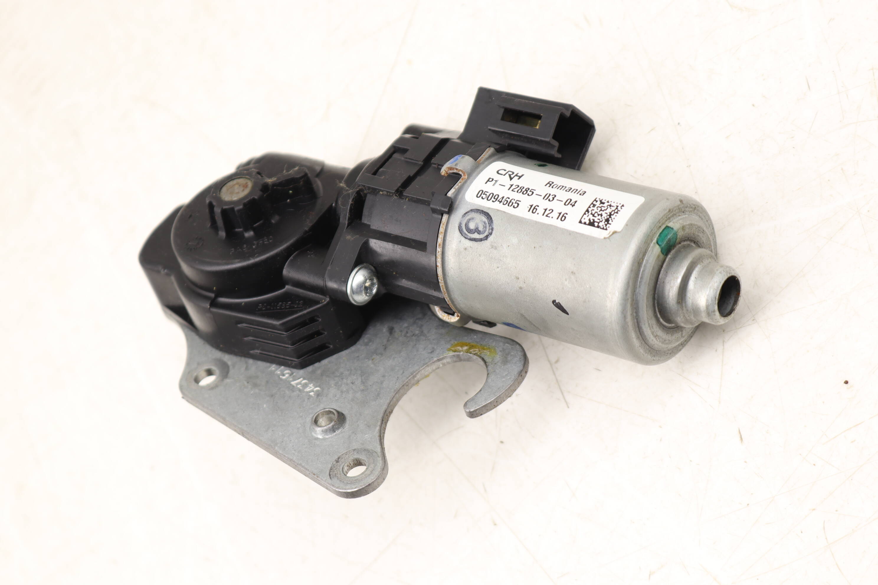 Front&#x20;Tilt&#x20;Seat&#x20;Motor&#x20;W&#x2F;&#x20;Transmission&#x20;52107325531