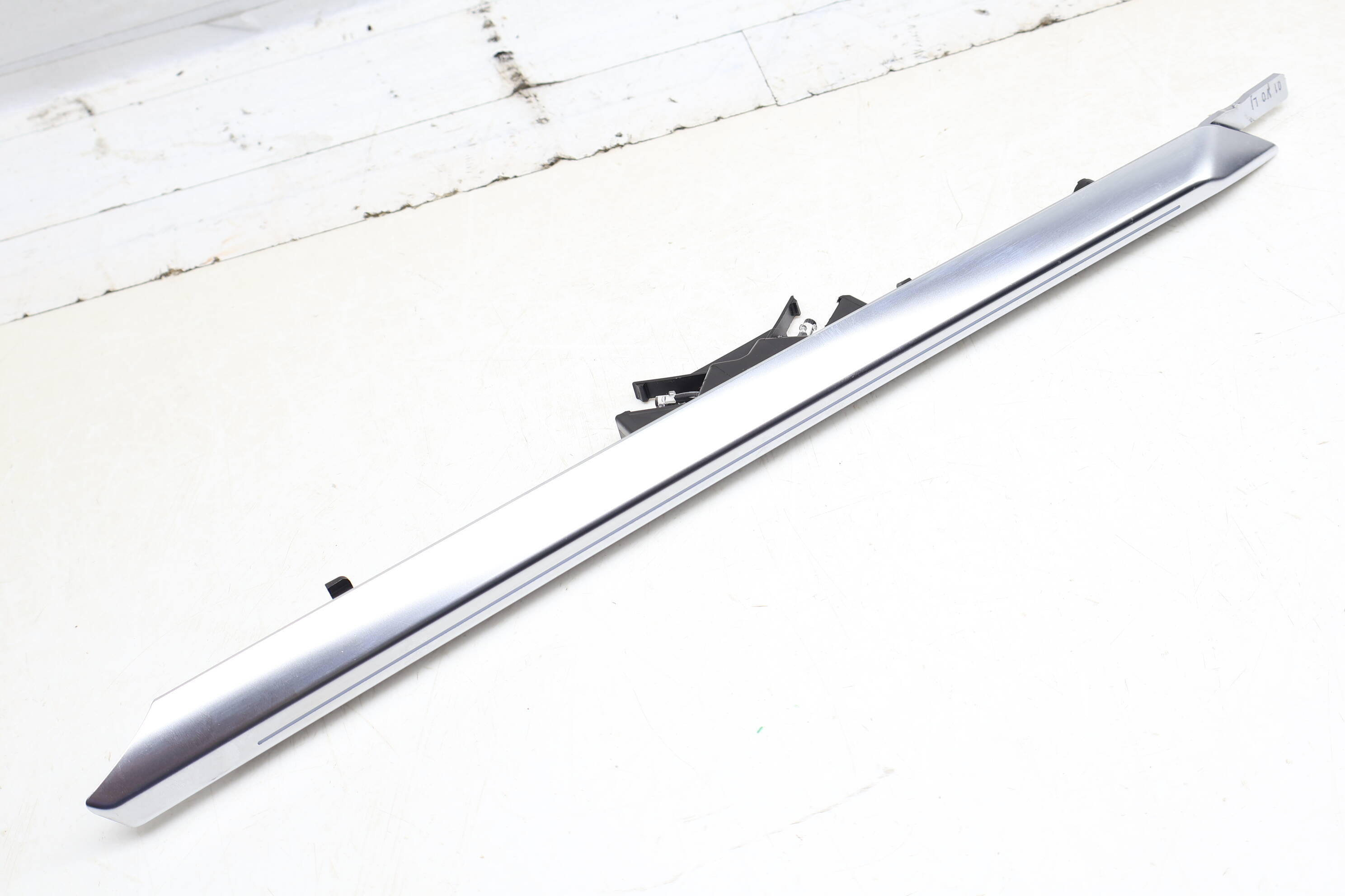 Interior Door Ambient Light Strip / Optic Trim 8Y0947183A