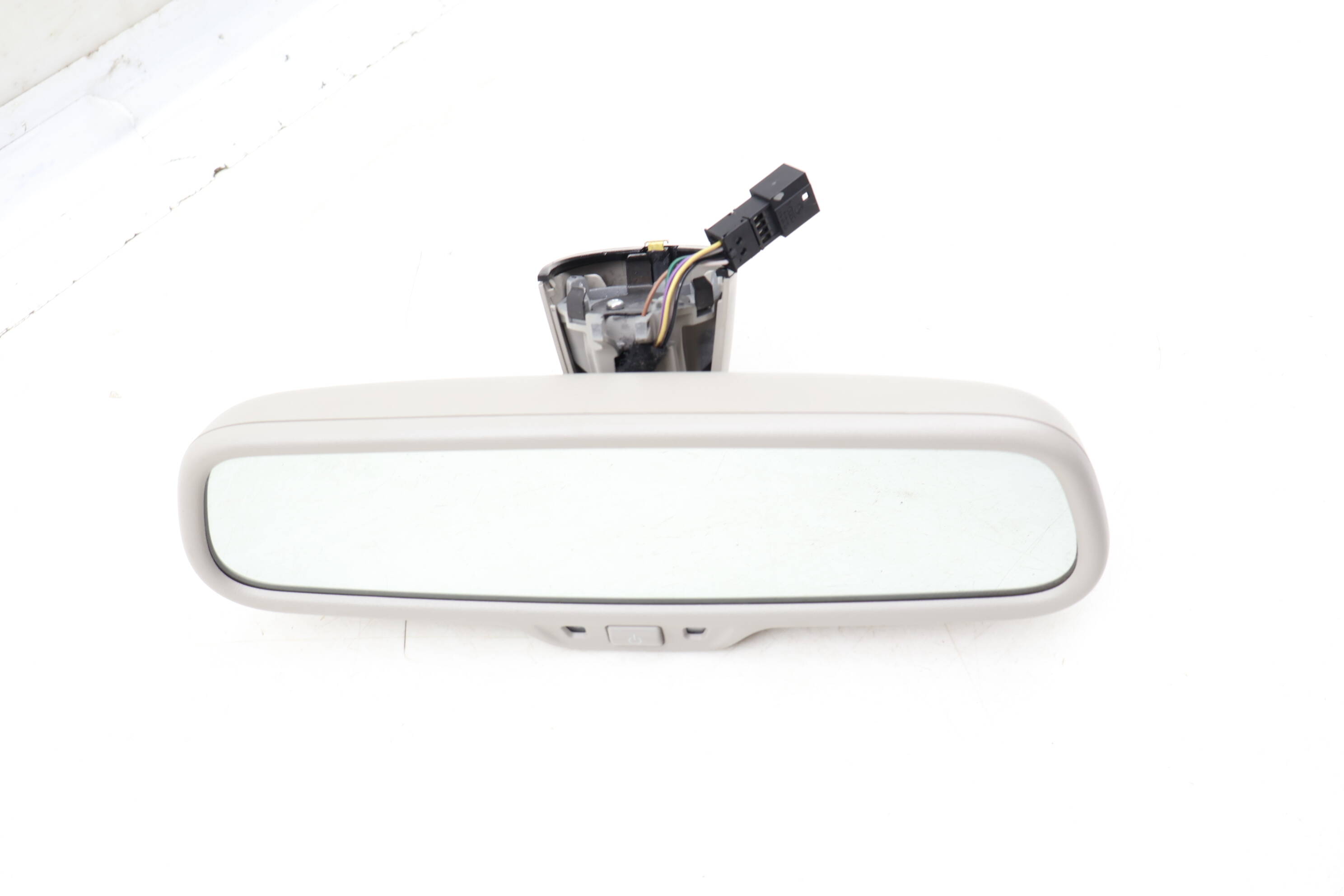 Rear&#x20;View&#x20;Mirror&#x20;W&#x2F;&#x20;Auto&#x20;Dim&#x20;&#x2F;&#x20;Compass&#x20;8R0857511C