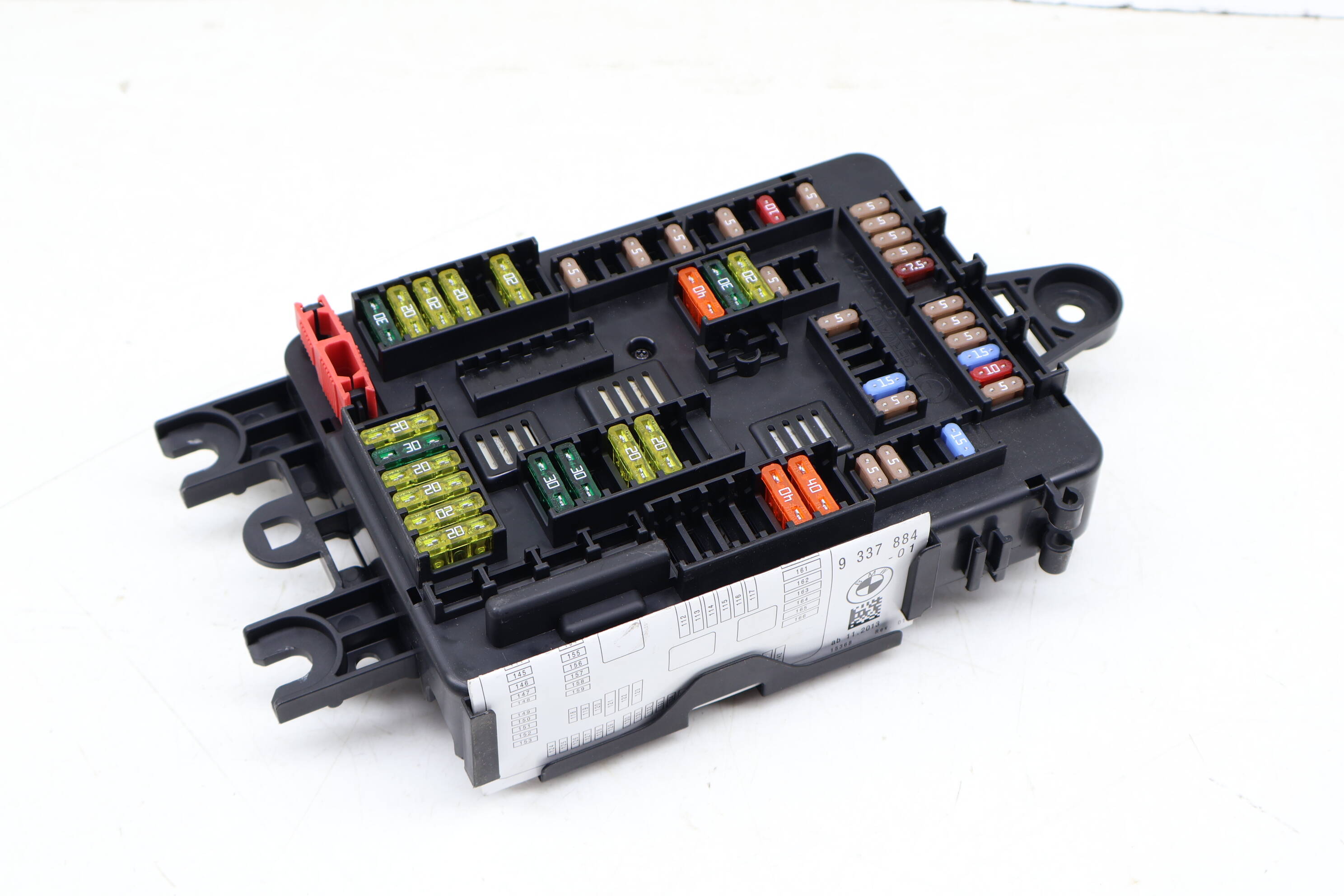 Power Distribution / Fuse Box 61149337880