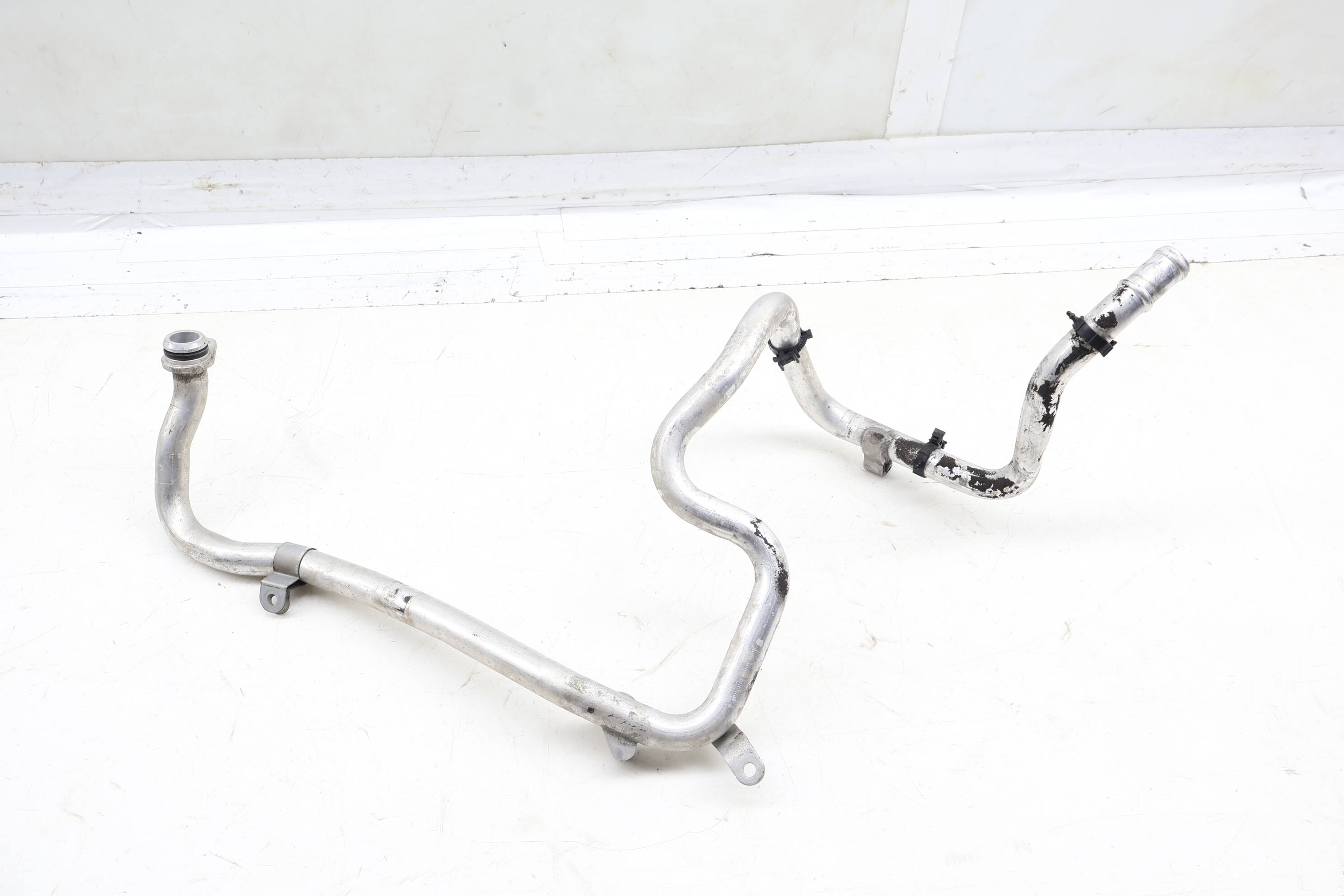 Coolant Line / Pipe / Tube 94610601031