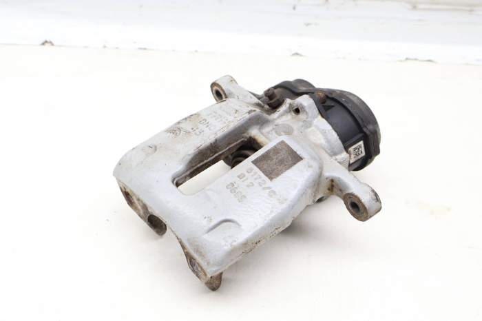 Brake Caliper 95B615406E main product photo