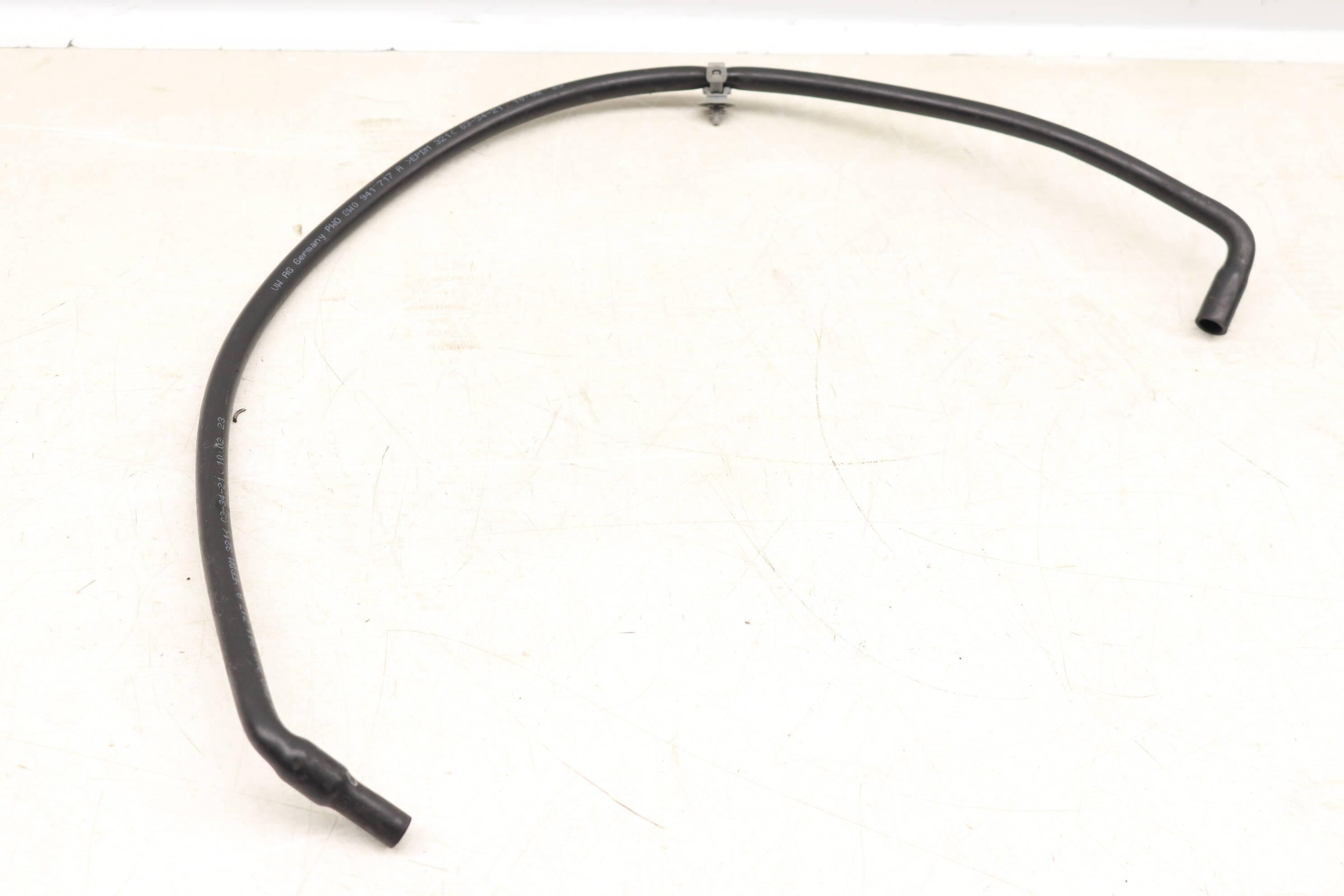 Headlight / Headlamp Hose 8W0941717A