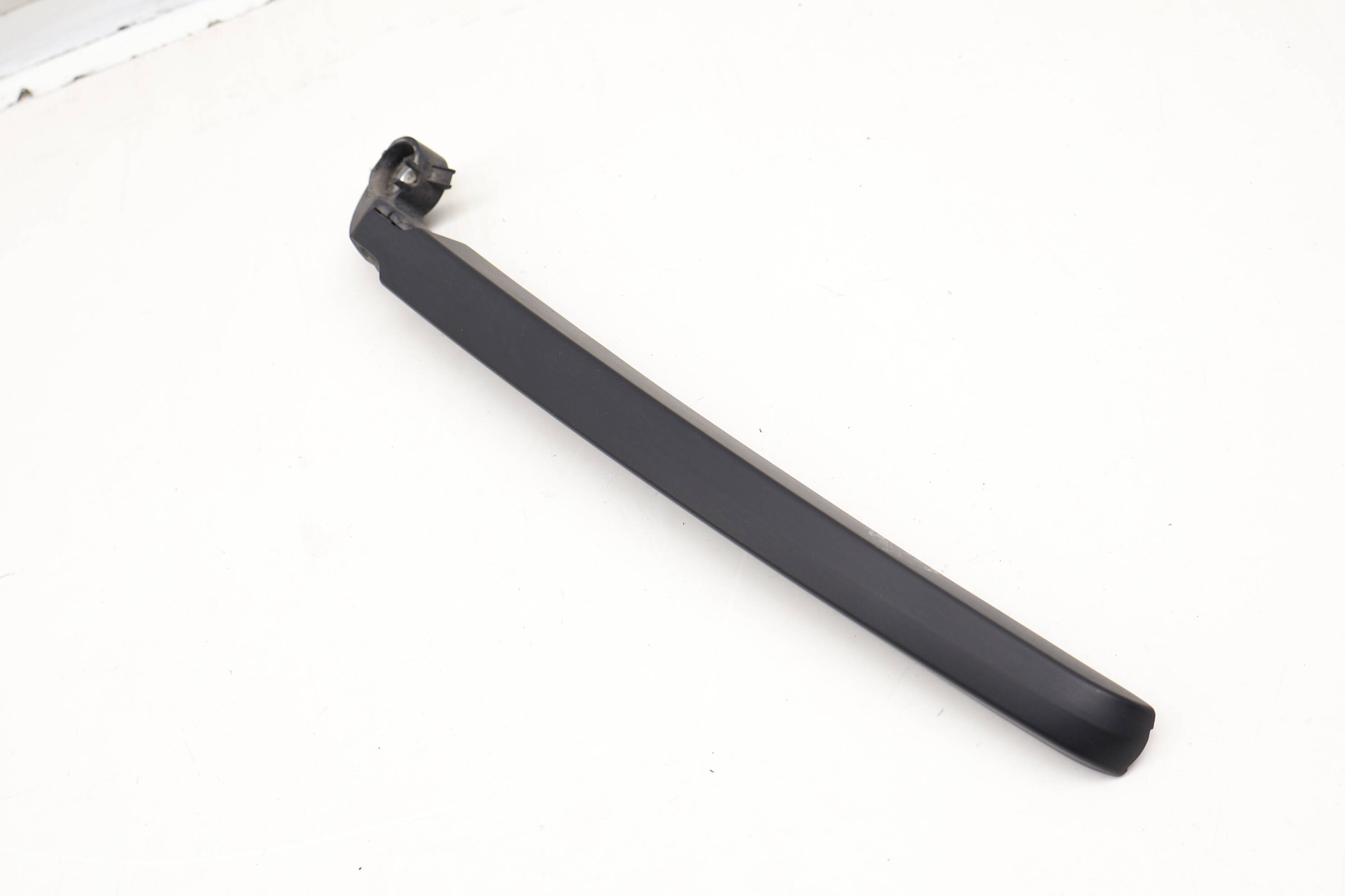 Hatch Glass Wiper Arm 8K9955407 95862804000