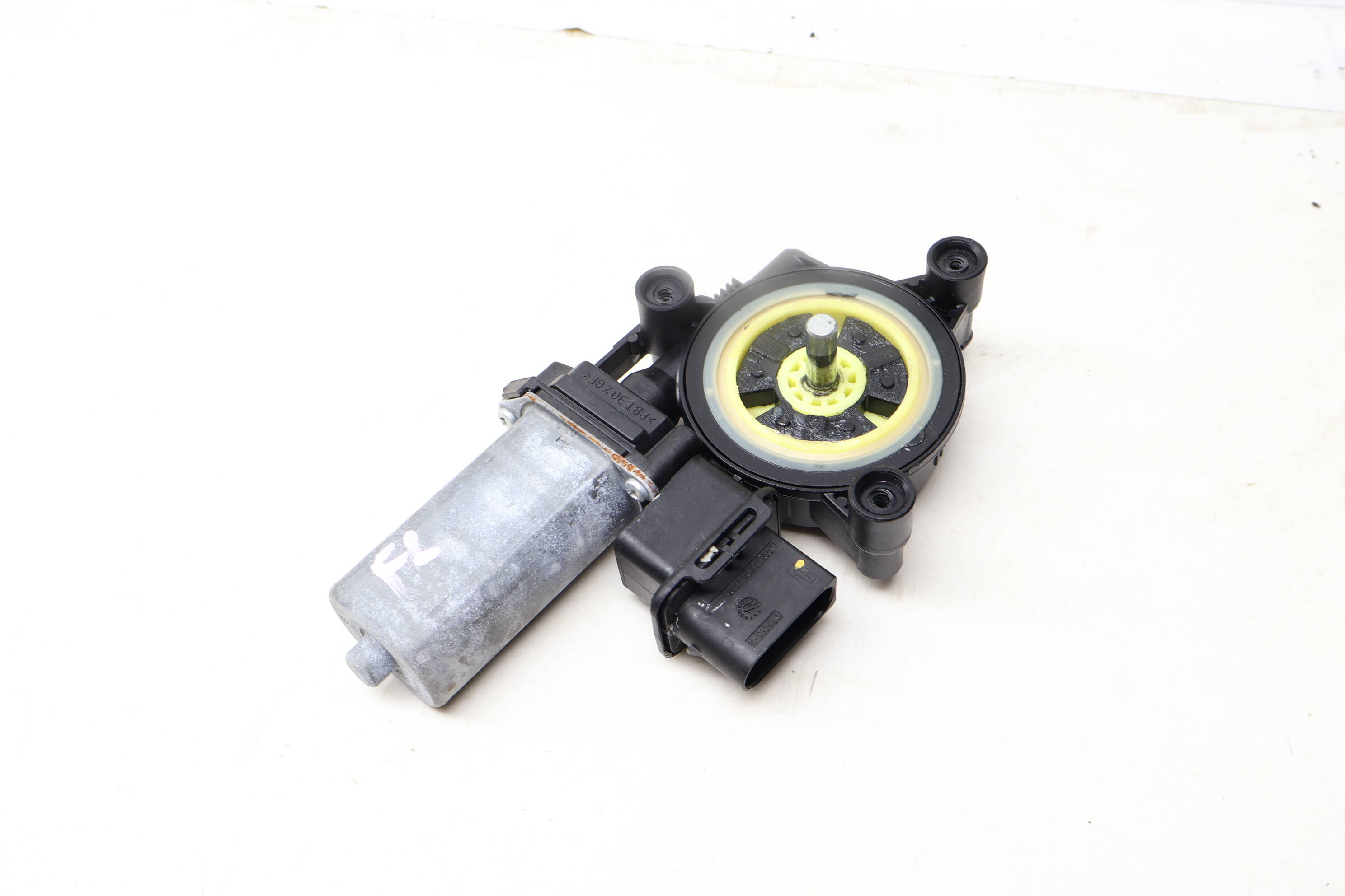 Window Motor 67627406633