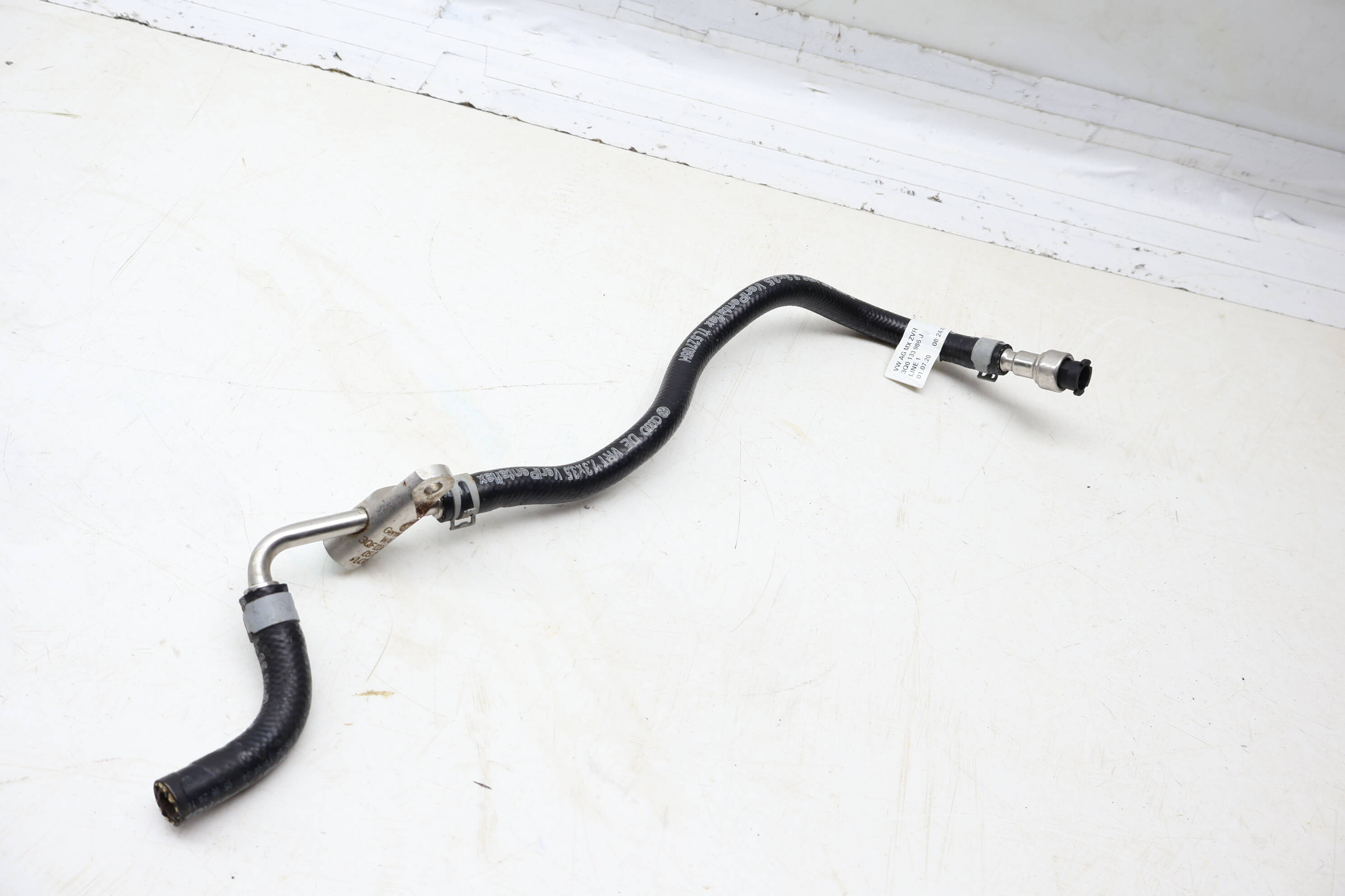 Fuel Hose / Line / Pipe 3Q0133986J