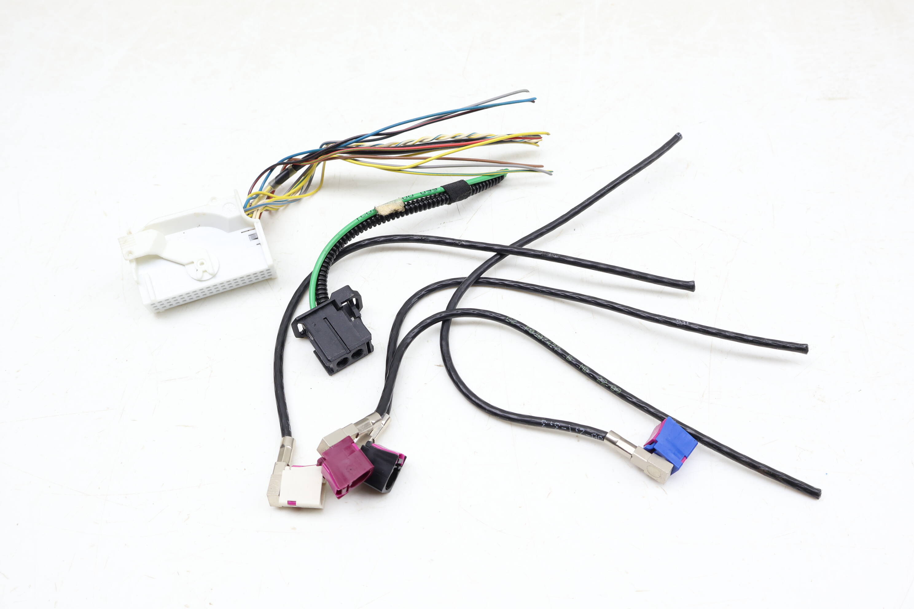 Gsm Telematics Module Wiring Connector / Pigtail Set