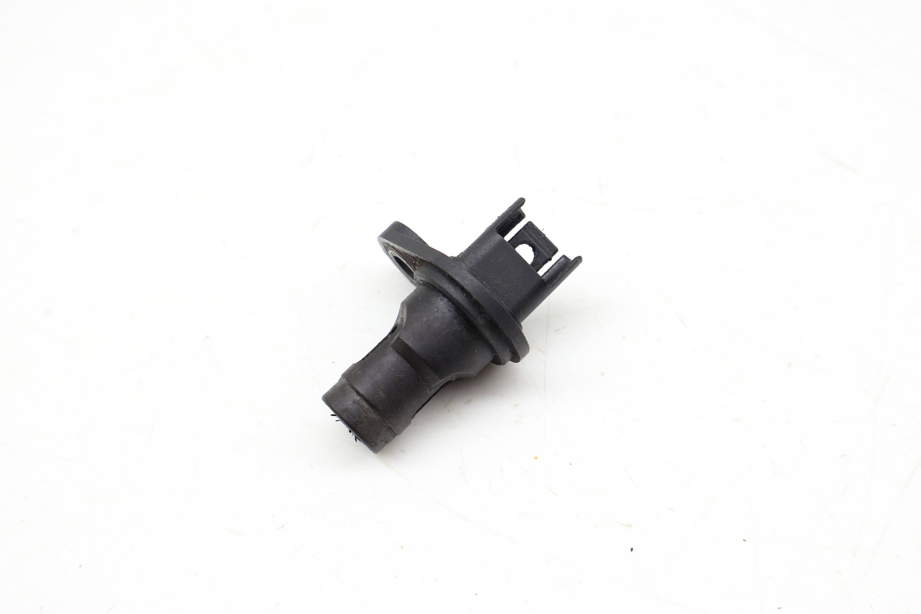 Cam / Camshaft Position Sensor 13627525014