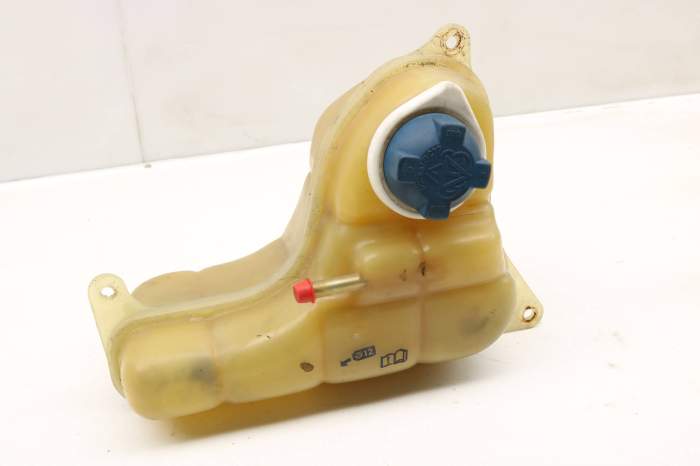 Coolant Reservoir / Tank / Bottle 4D0121403D main product photo