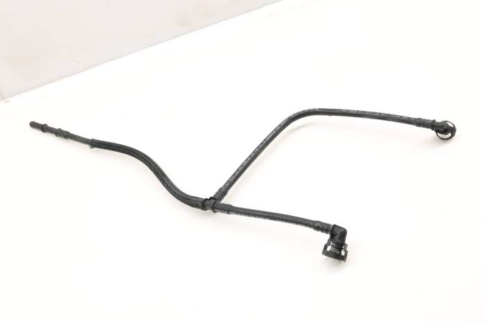 Coolant Vent Line / Tube 94810601603 main product photo