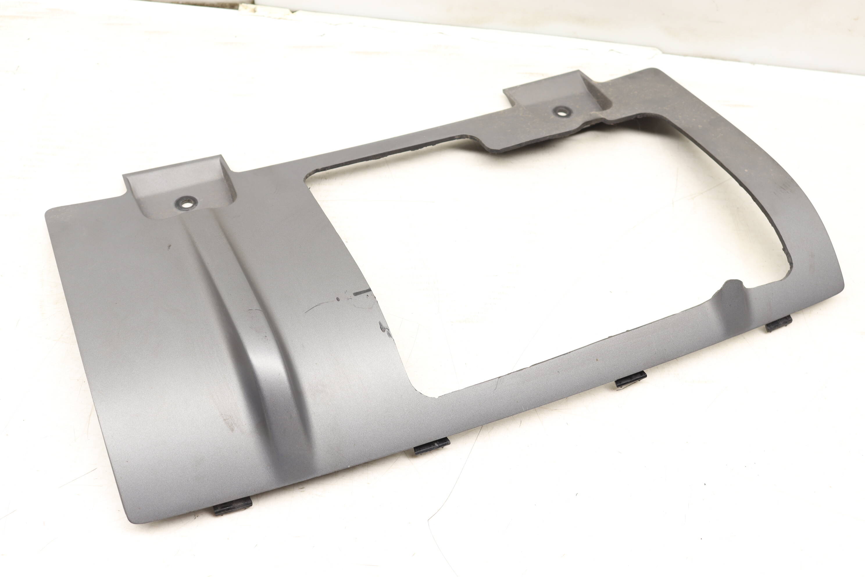 Bumper&#x20;Spoiler&#x20;Trim&#x20;8R0807819M