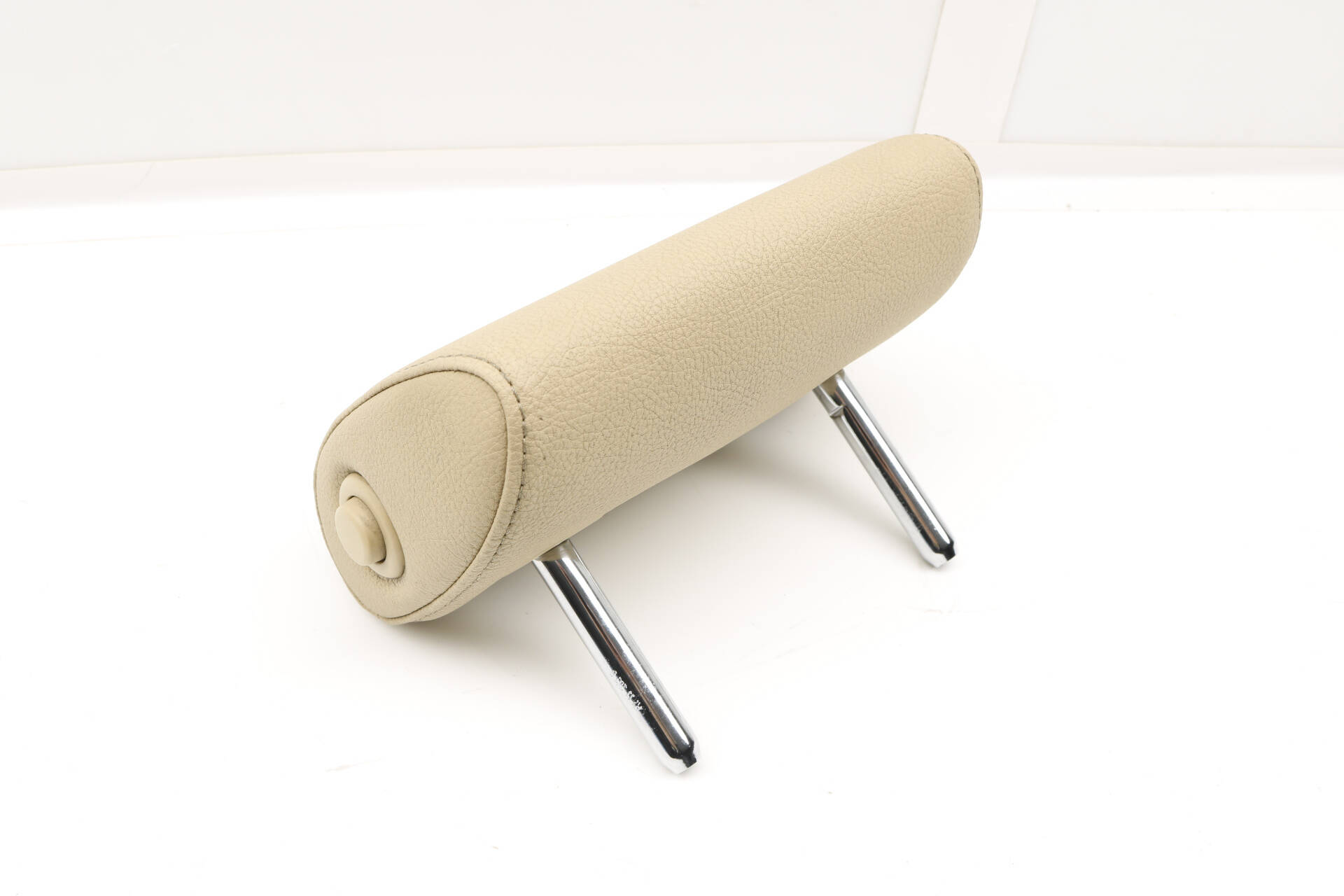 Center&#x20;Seat&#x20;Headrest&#x20;&#x2F;&#x20;Head&#x20;Rest&#x20;52207260341