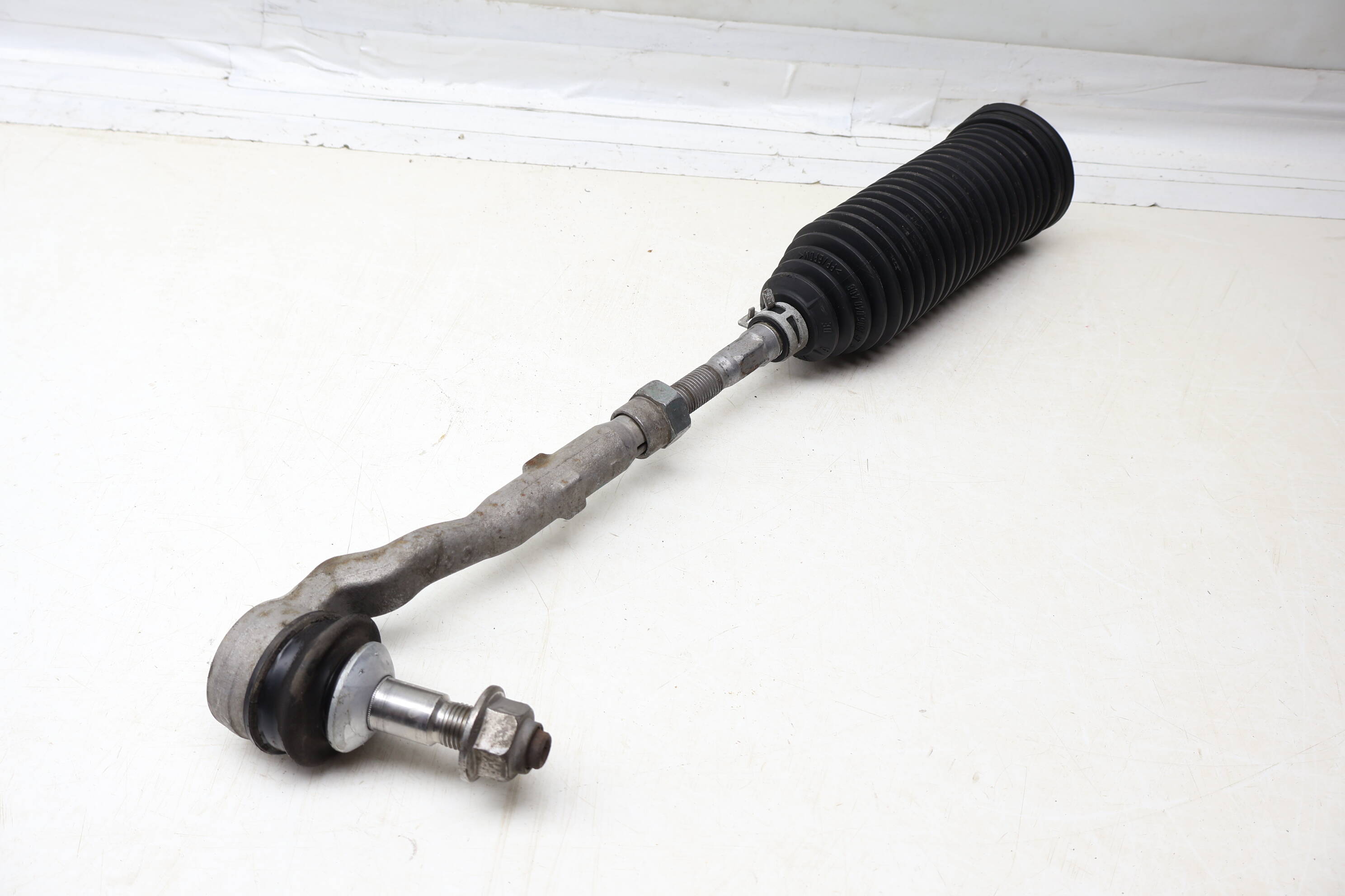 Steering Tie Rod W/ Boot 32106784719