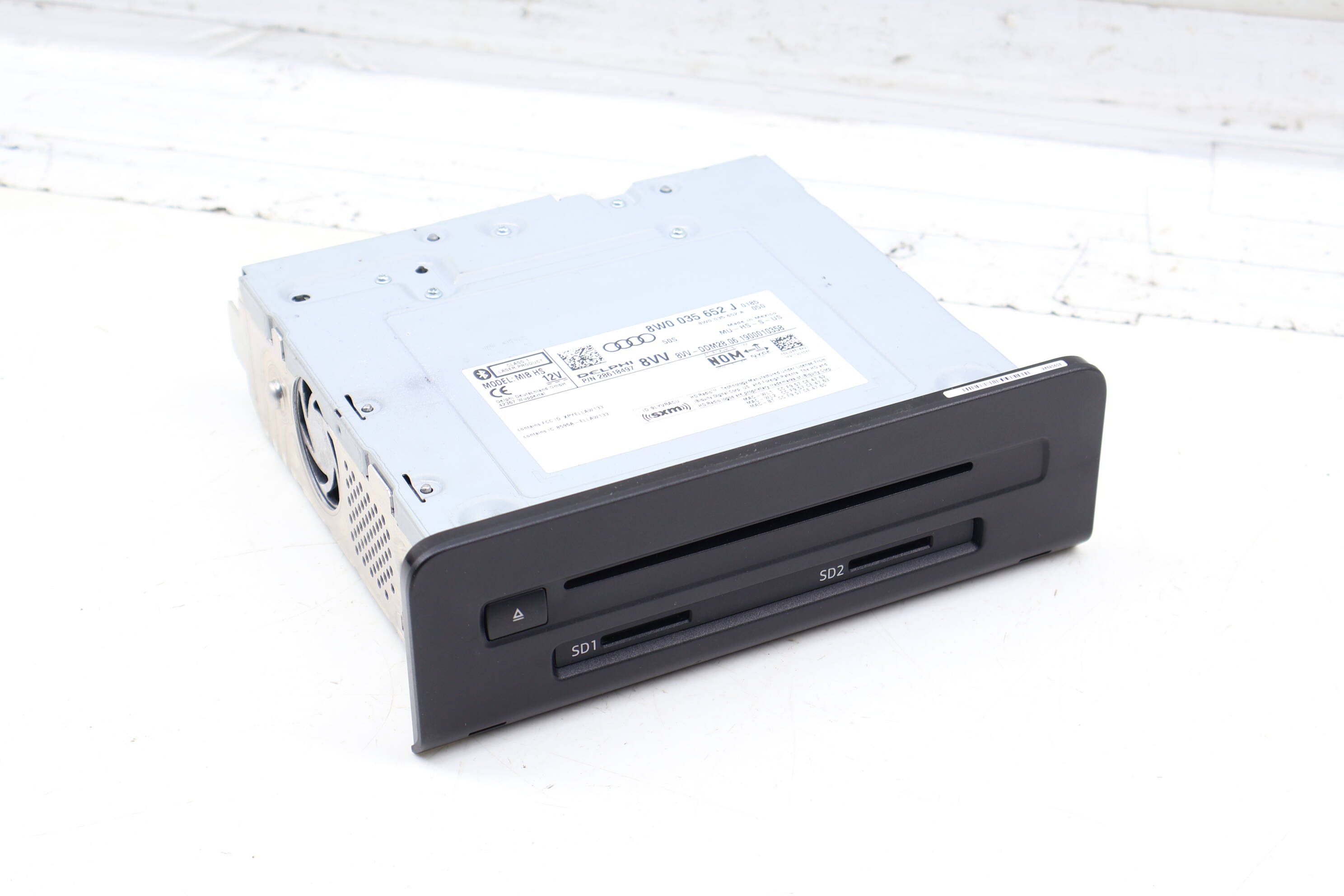Mmi / Multimedia Center Control Unit (Mib High) 8W0035652J