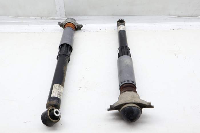 Strut / Shock Absorber Set 8V0513029H main product photo