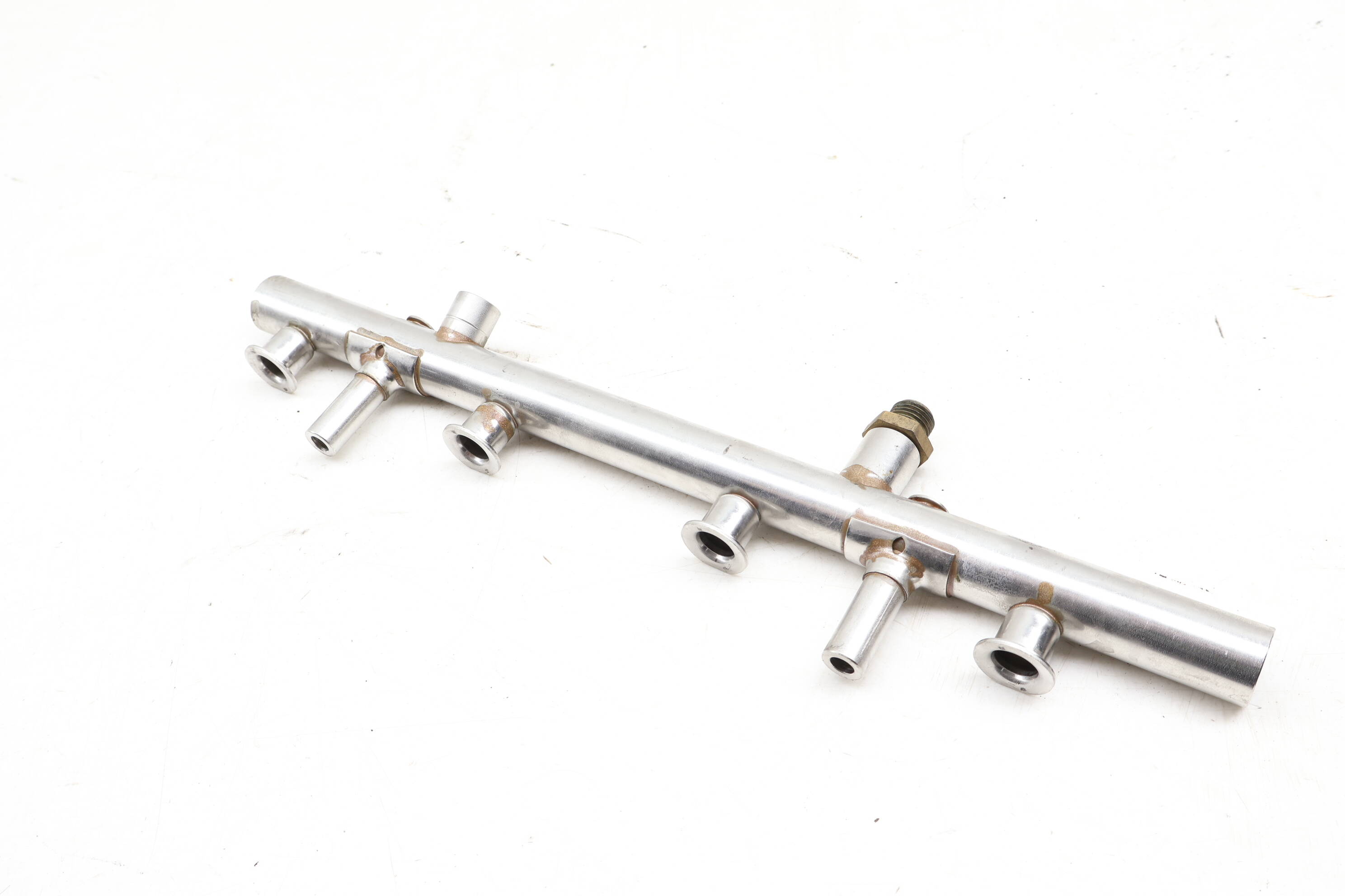 Fuel Rail 06H133317D