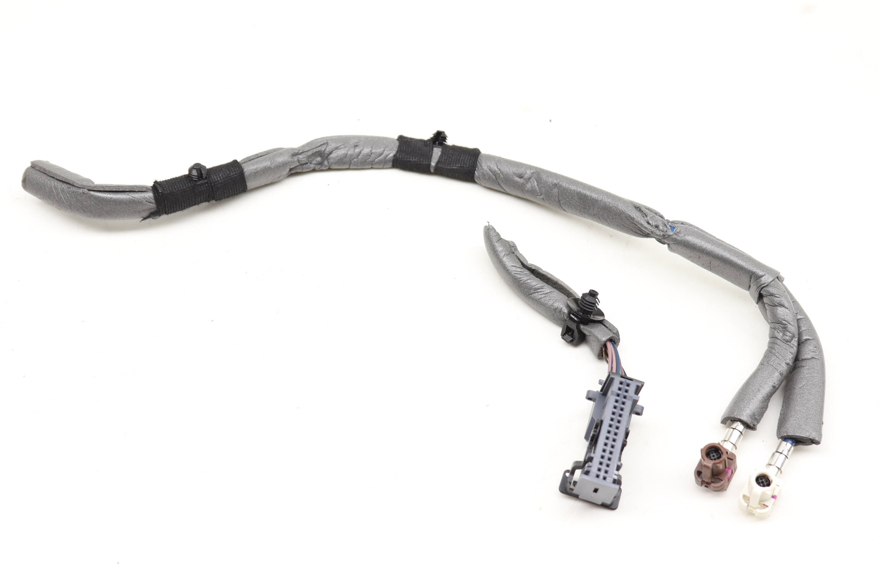 Digital Instrument Cluster Wiring Plug Connector / Pigtail