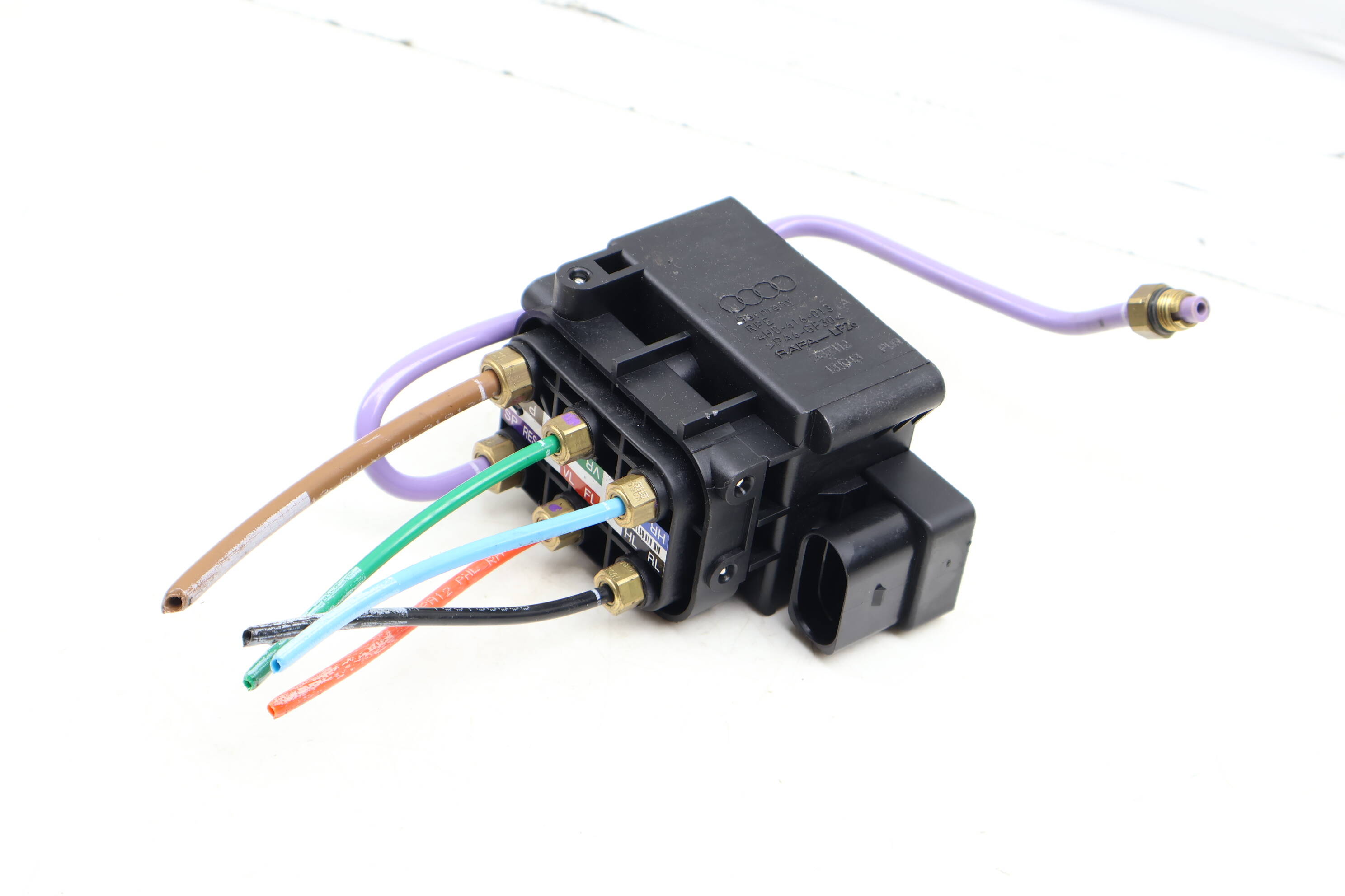 Air Suspension Control Valve Unit 4H0616013A