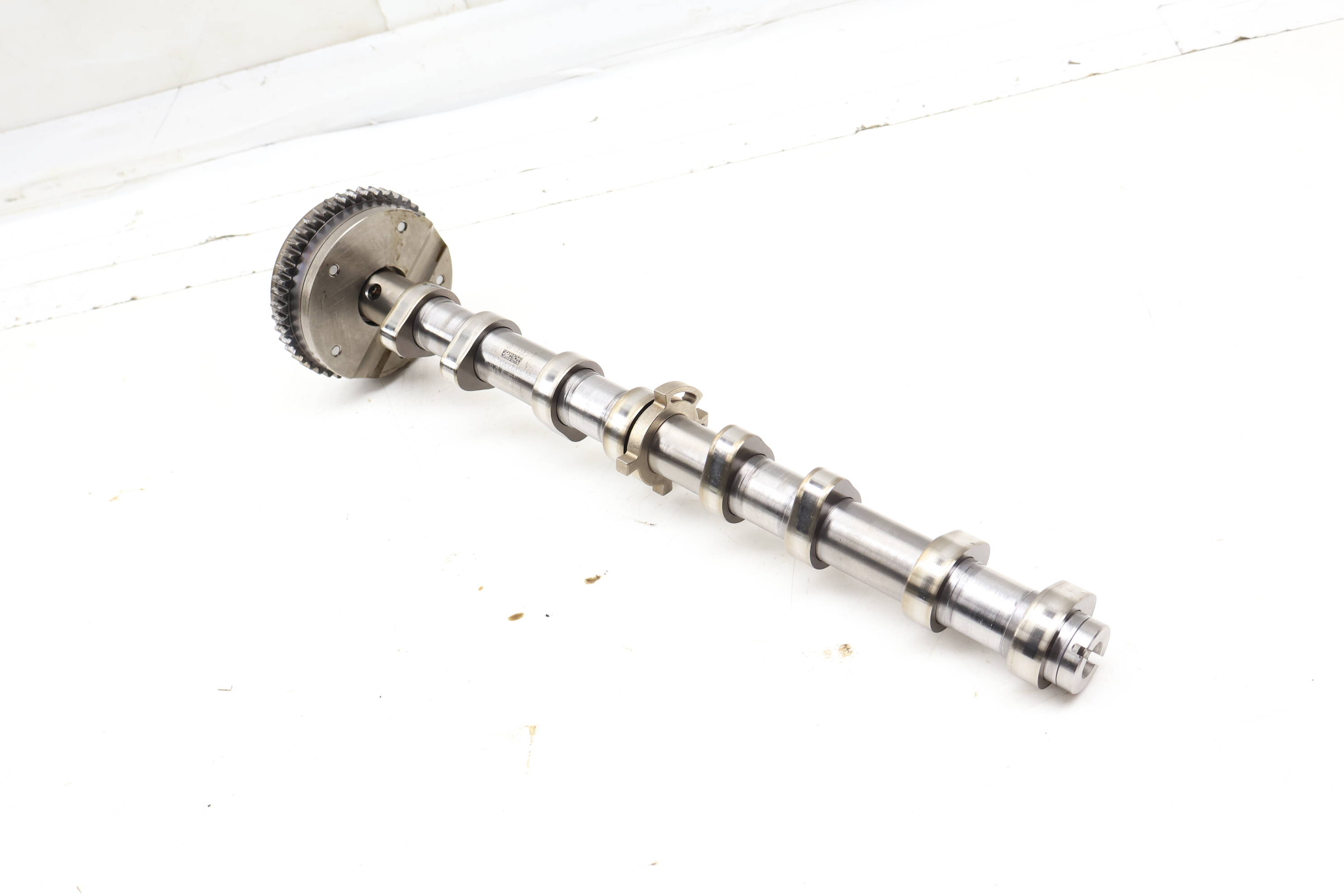 Intake Camshaft / Cam Shaft 06H109021K
