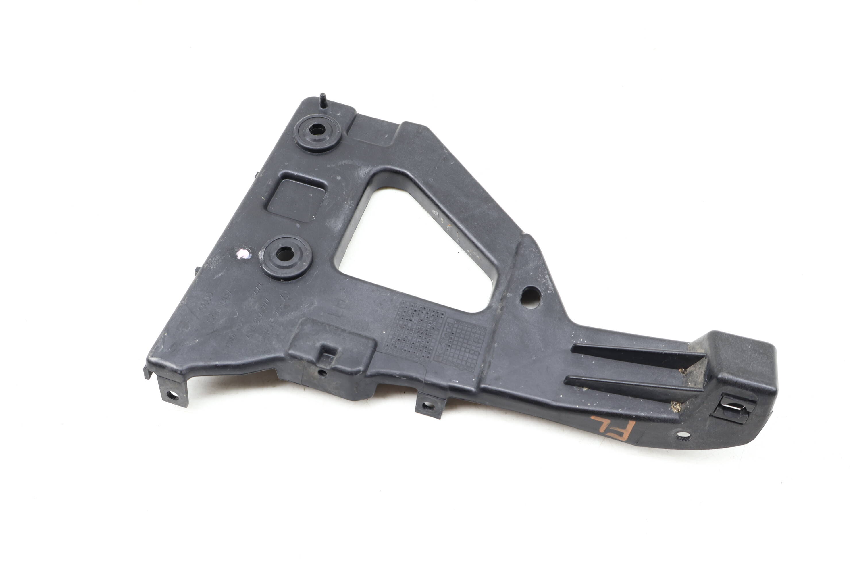 Bumper Guide / Bracket 4F0807227