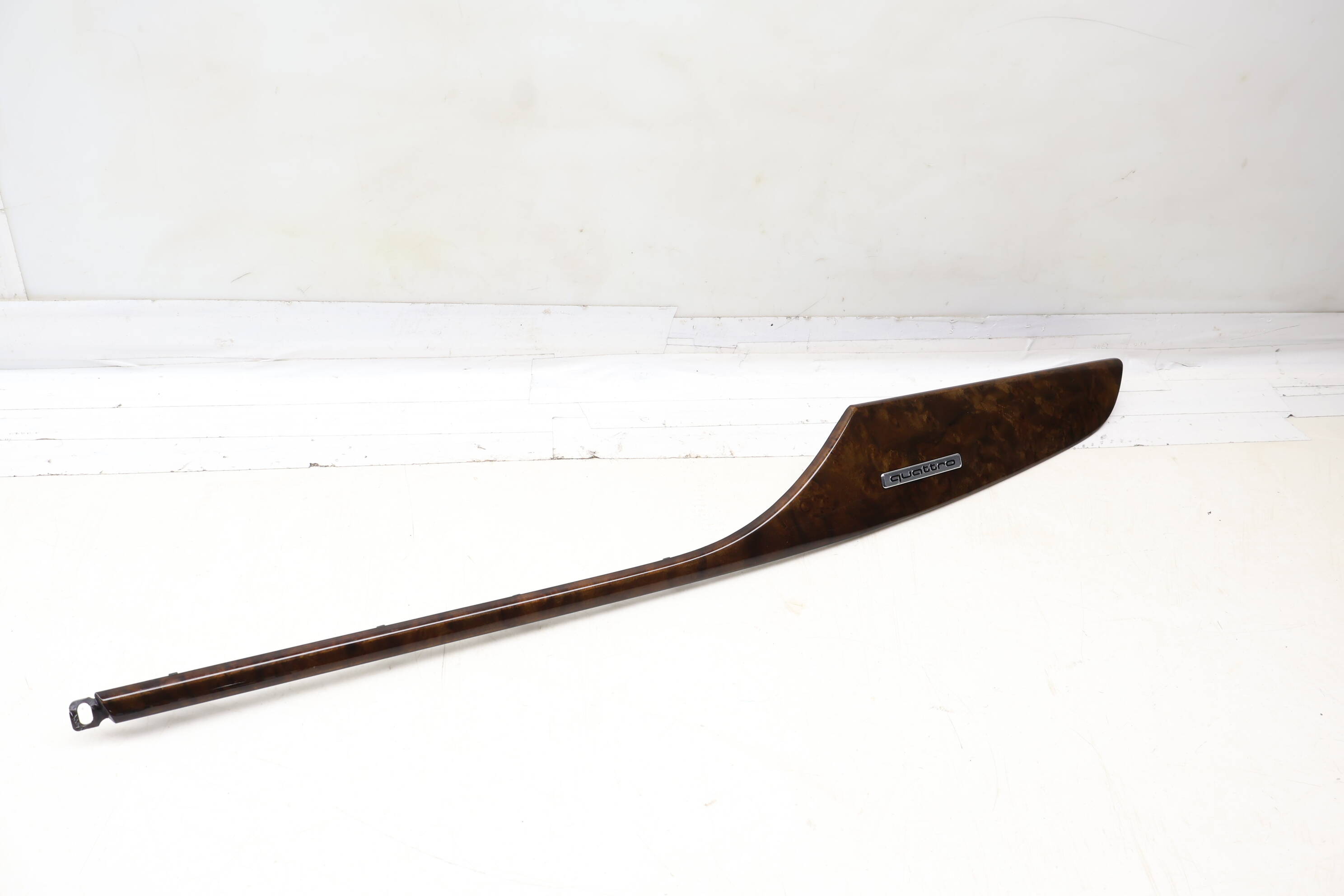 Dash Panel Trim 4G1853190BH