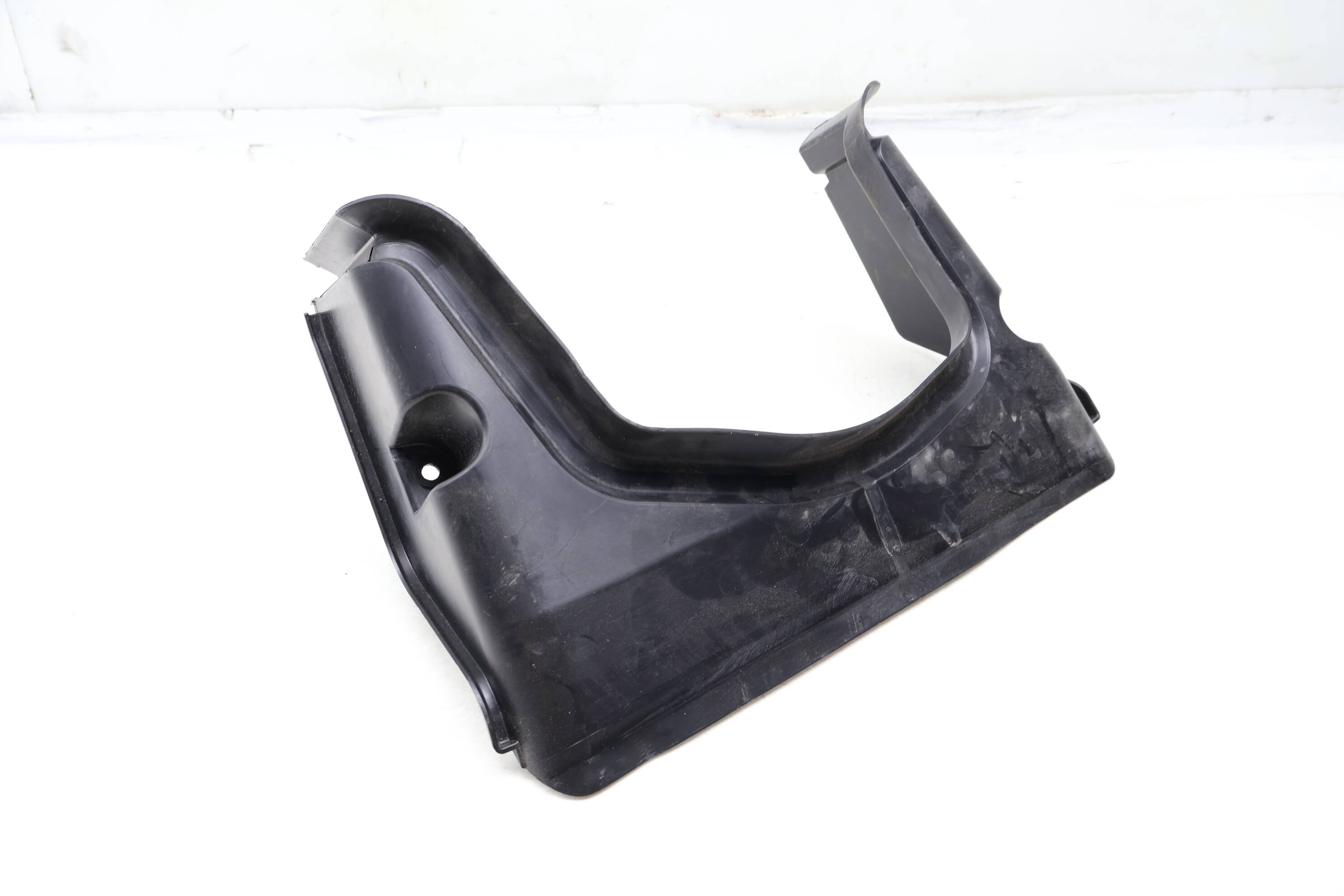 Rain Channel / Cabin Air Filter Cover 8W1819979A