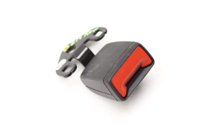 Seat Belt Buckle / Receiver (2Nd Row) 5NL858491 main product photo