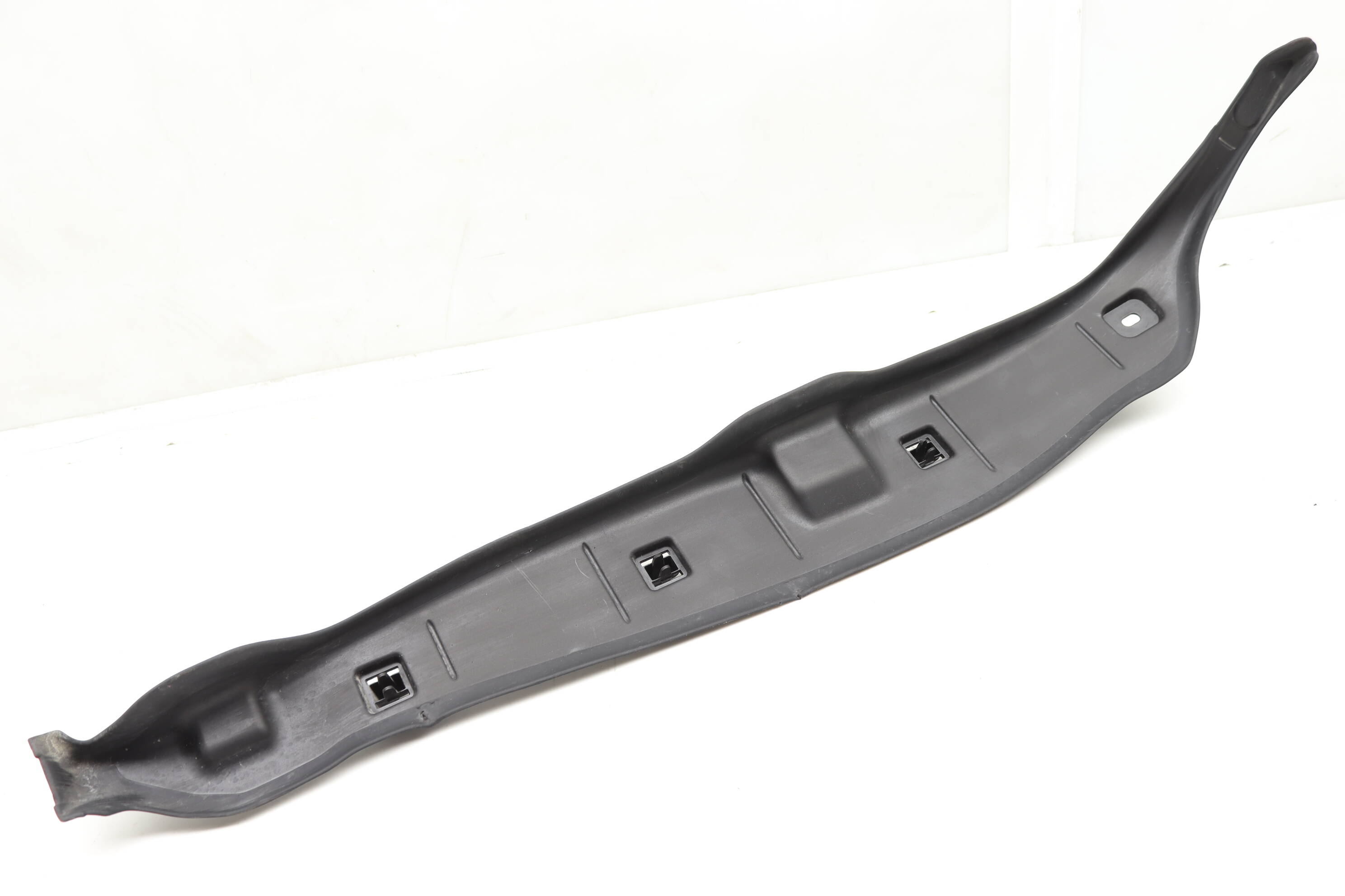 Fender Mount Bracket 51767330656