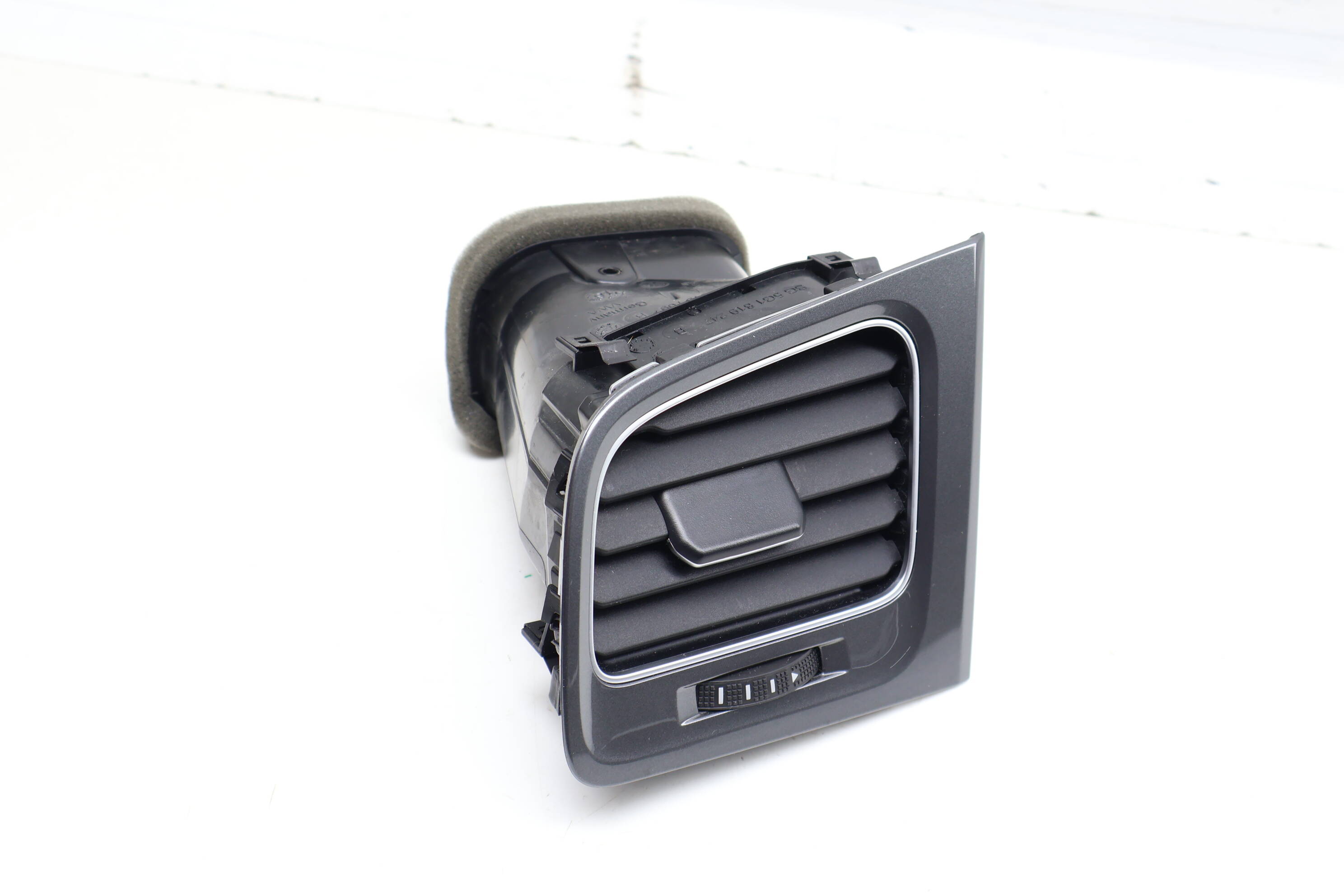 Dash Air Vent 5G1819703H
