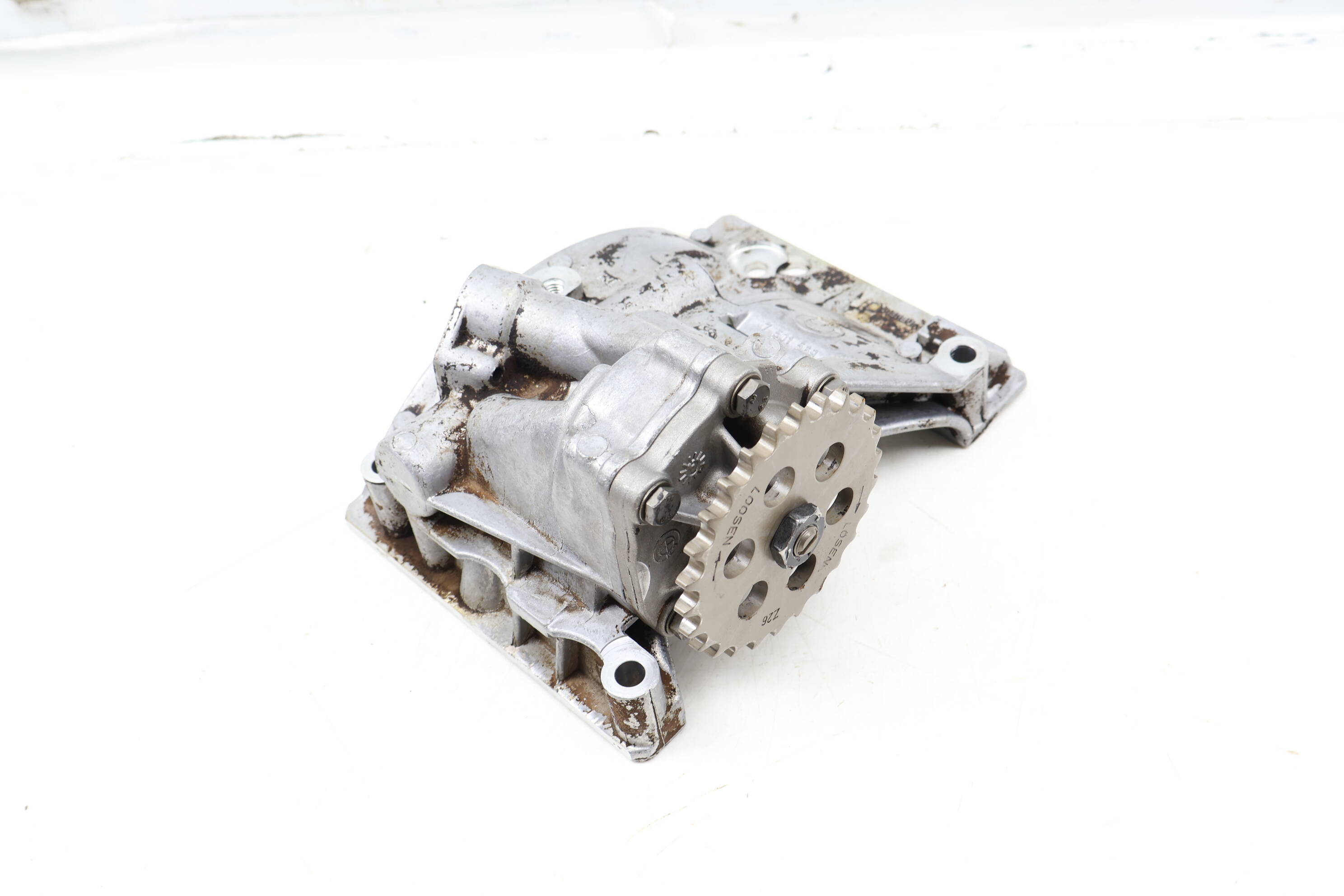 Engine Oil Pump 11417501569