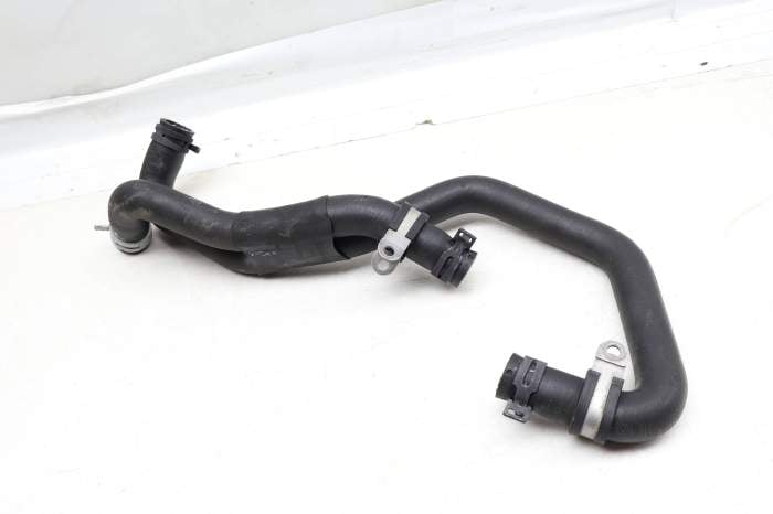 Heater Coolant Hose / Line Set 95B819337 main product photo