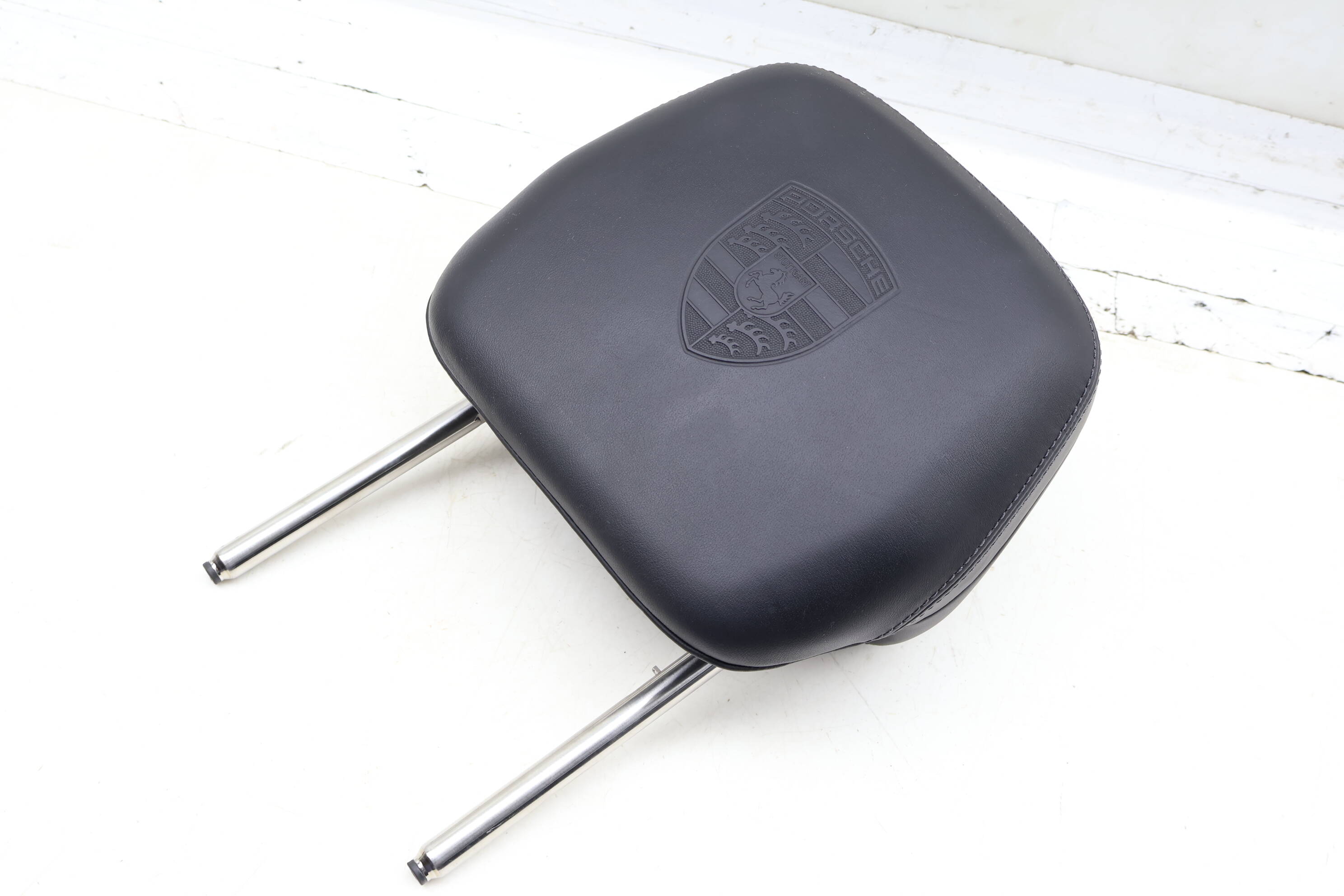 Seat Headrest / Head Rest (Leather) 95852282300
