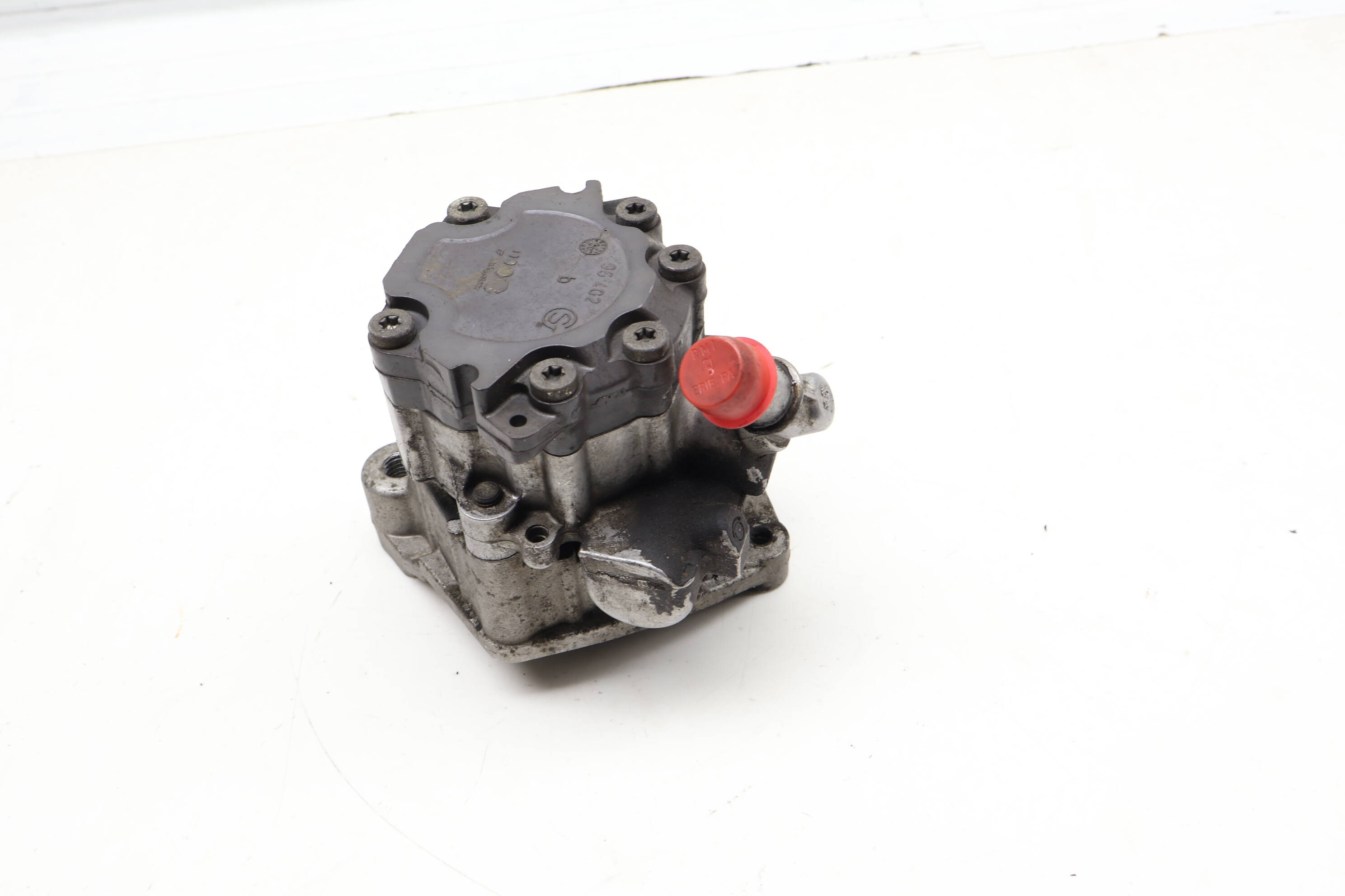 Power Steering Pump 4Z7145156G